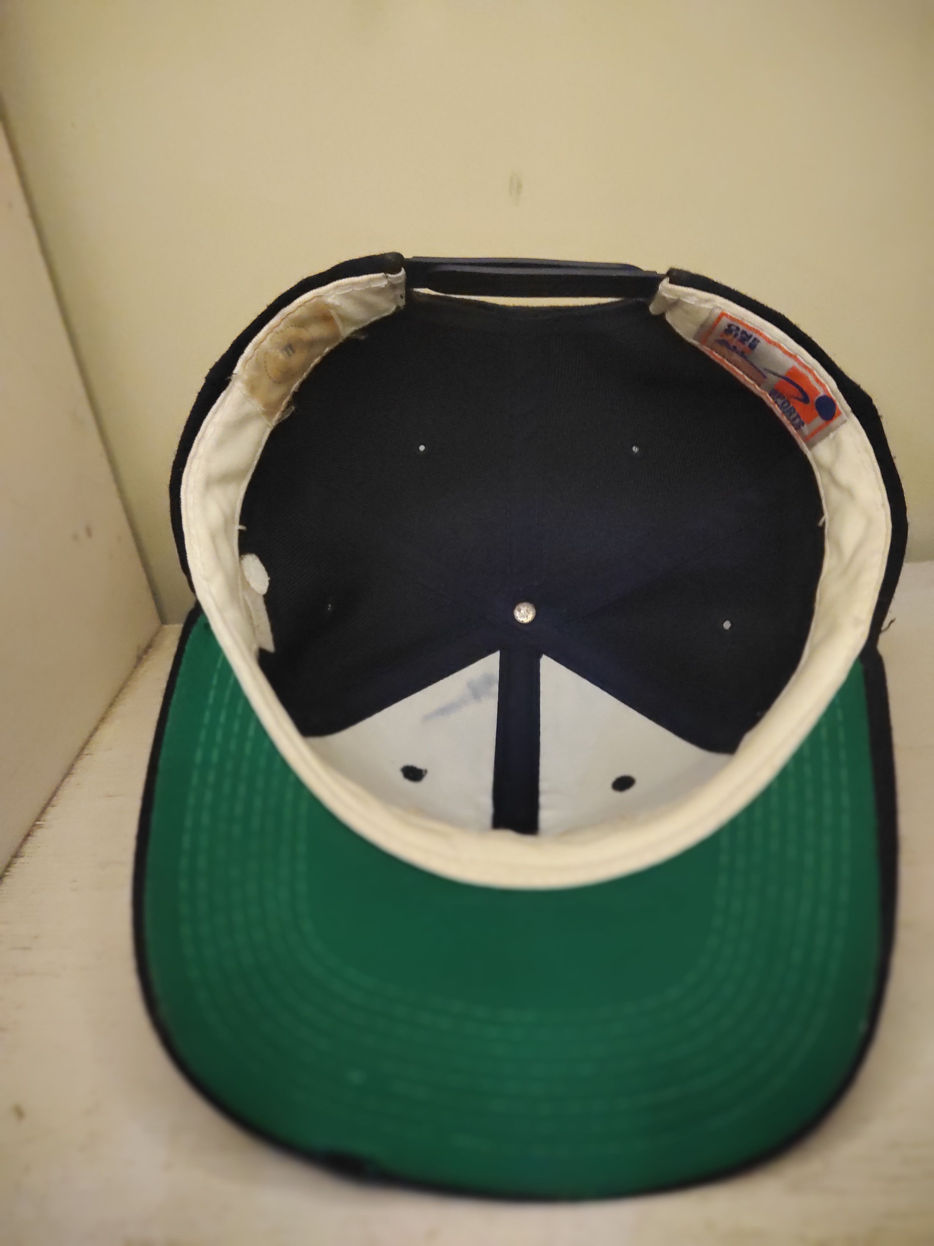 Vintage Michigan Wolverines Sports Specialties Plain Logo