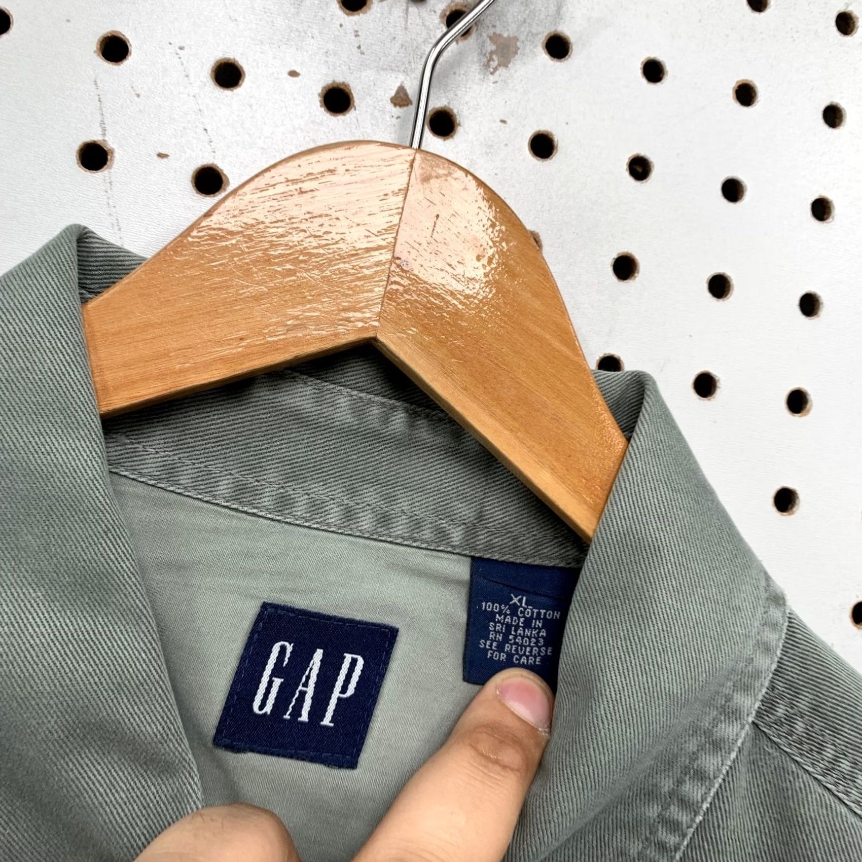 Gap Vintage GAP Canvas Button Shirt Mens XL Green Long Sleeve Collared Casual Size US XL / EU 56 / 4 - 3 Thumbnail