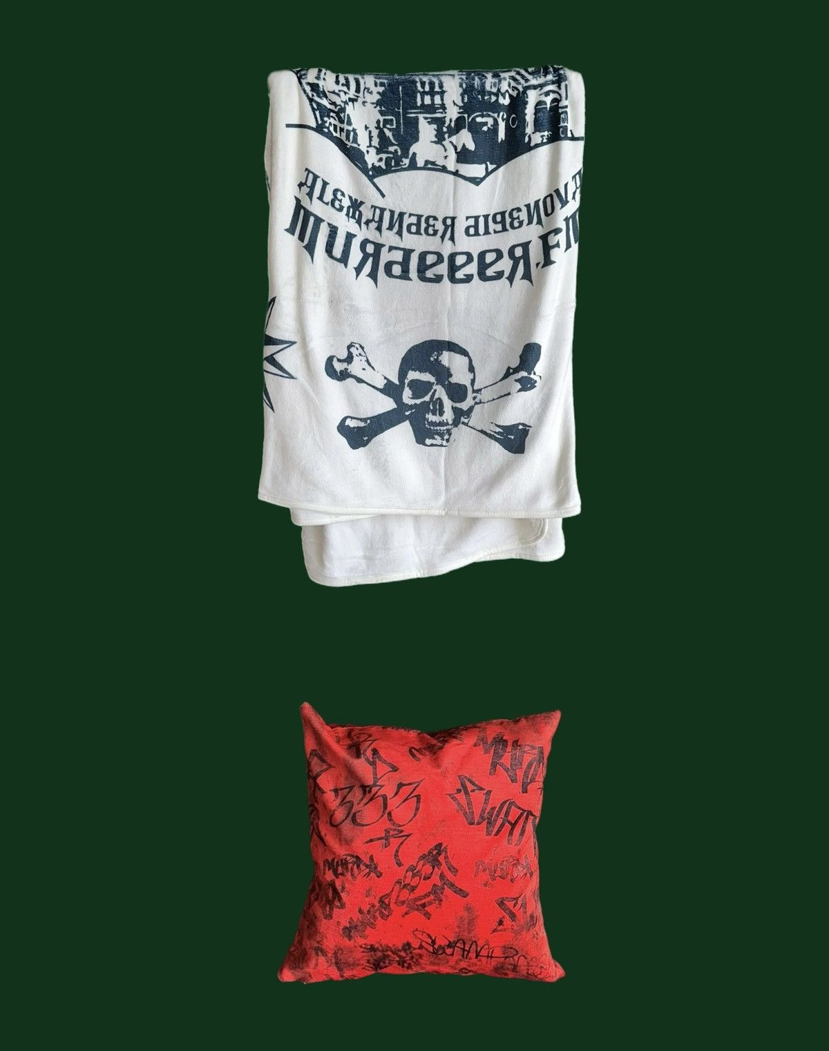 murd333r.fm Murd333r.fm FnF Pillow and Blanket Set Size ONE SIZE - 1 Thumbnail