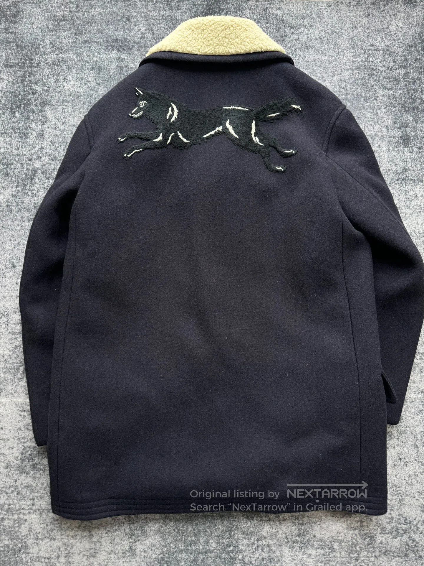 Gucci Guicci Double-breasted teddy coat with black panther embro Size US M / EU 48-50 / 2 - 2 Thumbnail