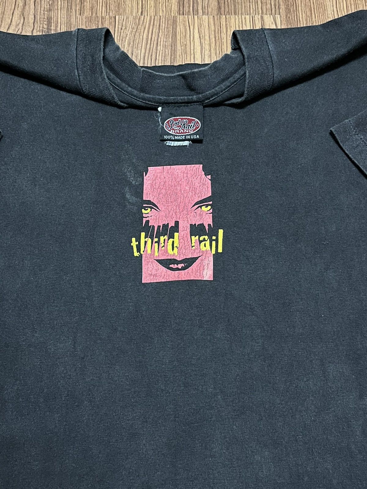 Think Skateboards × Vintage Vintage Thirdrail Skateboard Tshirt Size US L / EU 52-54 / 3 - 3 Thumbnail