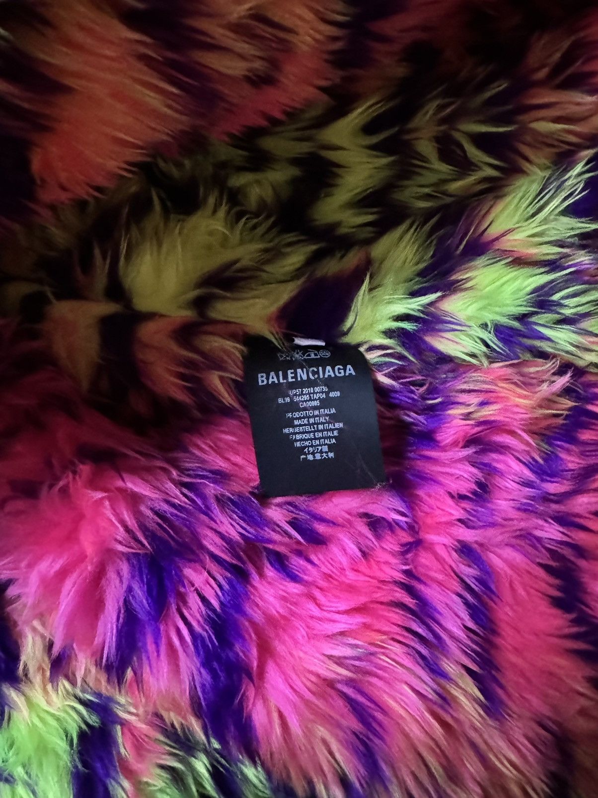 Balenciaga Balenciaga FW18 Fur Lined Denim Vest Size US M / EU 48-50 / 2 - 4 Thumbnail