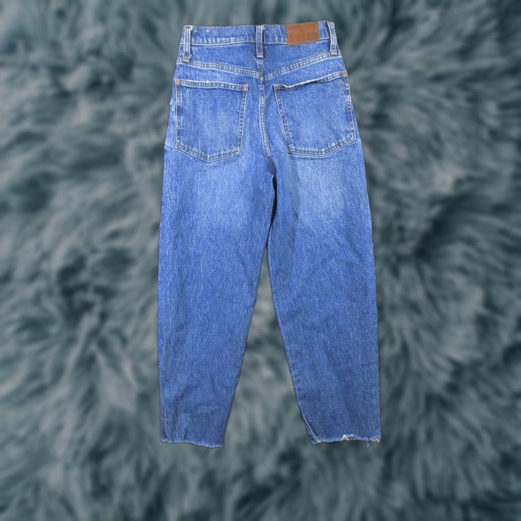 Madewell Madewell Jeans Womens 24 Balloon High Rise Paperbag 26 Inseam Denim Blue 90s Solid Medium Wash Jeans Womens Size 42" / US 20 - 1 Thumbnail
