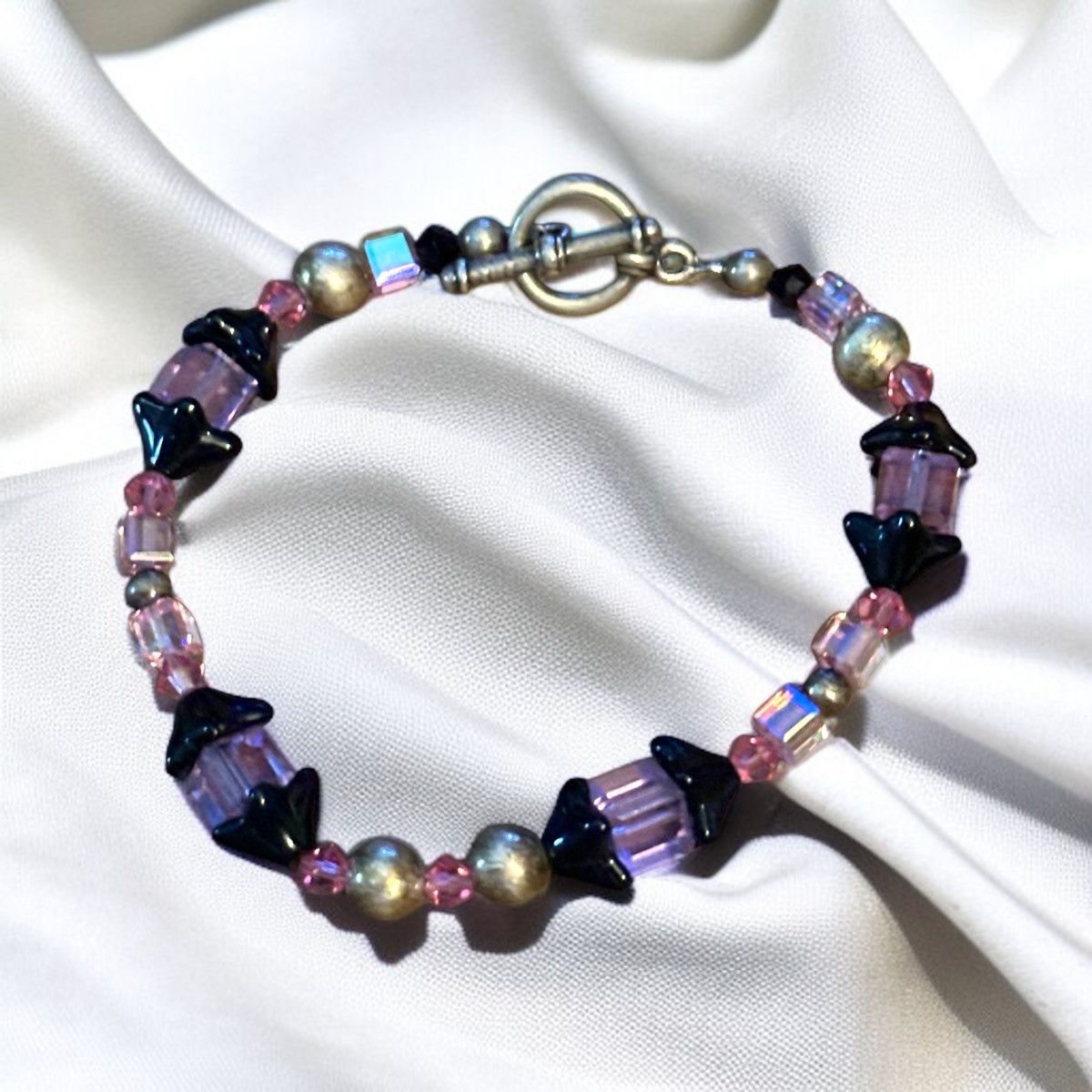 Other Pink crystal bead toggle bracelet Size ONE SIZE - 1 Thumbnail