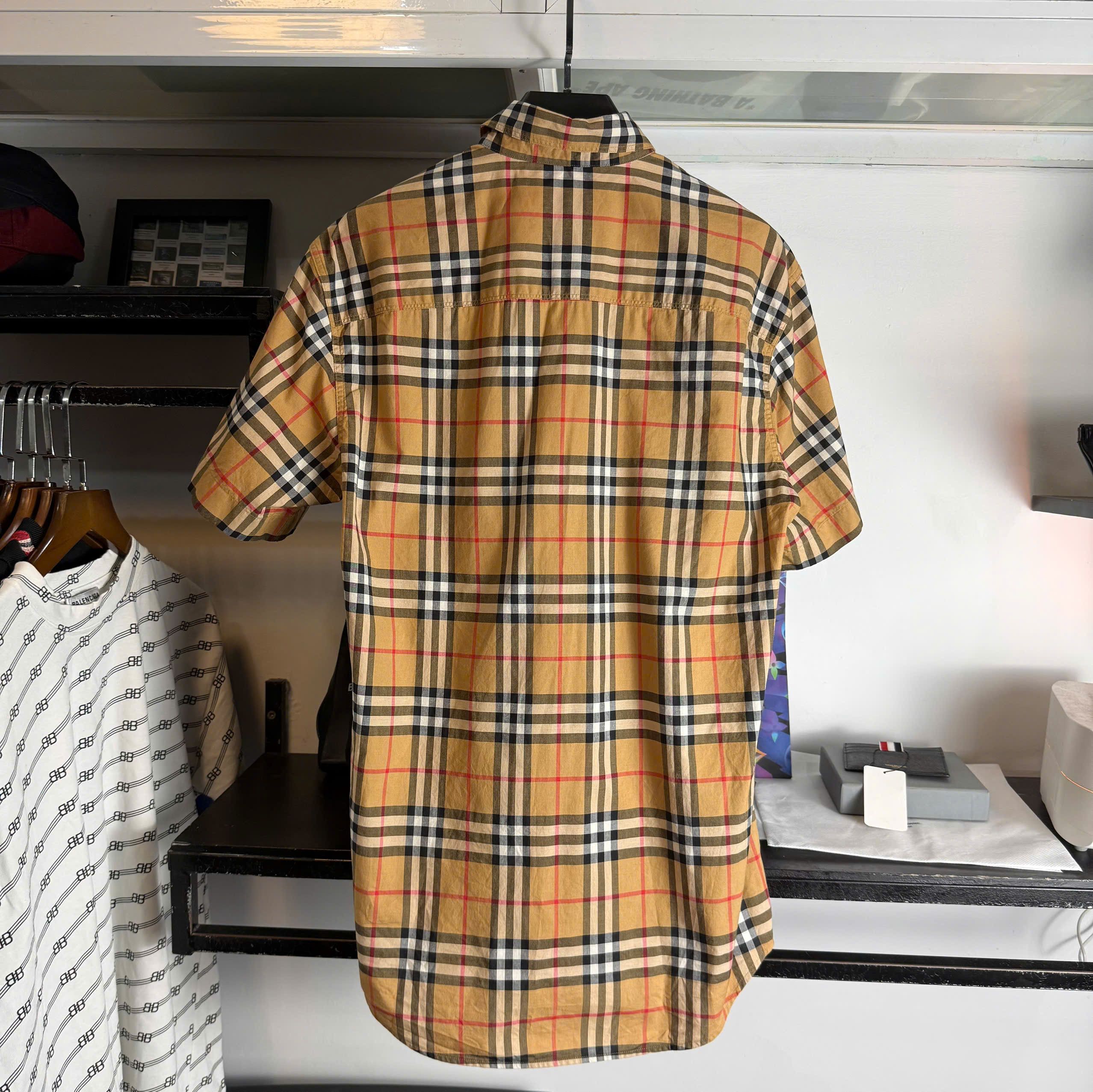 Burberry BURBERRY Size US S / EU 44-46 / 1 - 4 Thumbnail