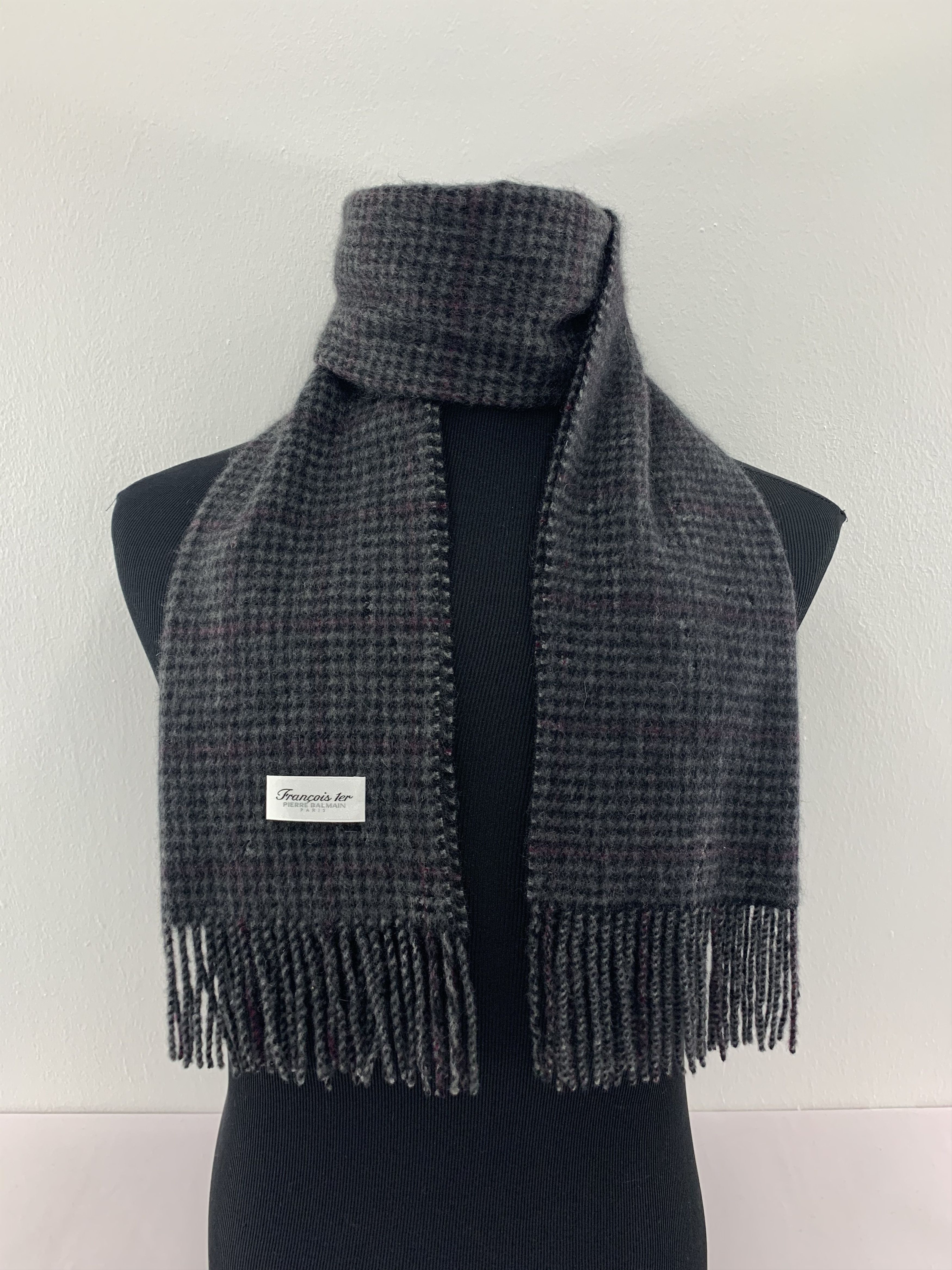 Pierre Balmain Pierre Balmain Scarf Wool Muffler Neck Wrap BL4336 Size ONE SIZE - 1 Thumbnail