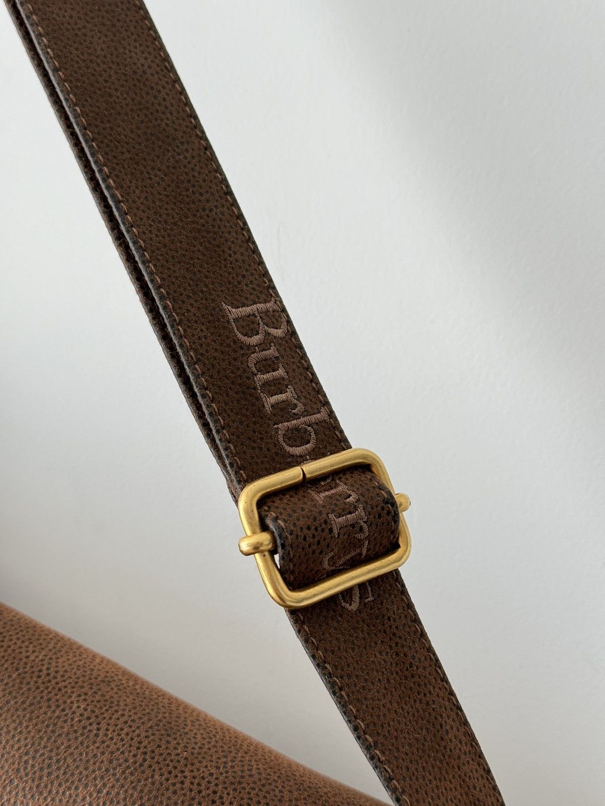Burberry × Vintage Vintage 80s Burberrys Nova Check Leather/Canvas Shoulder Bag Size ONE SIZE - 3 Thumbnail