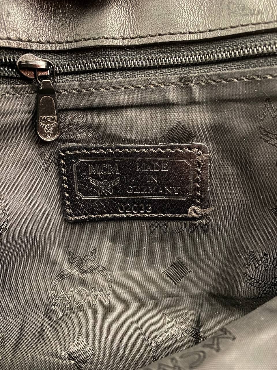 MCM MCM Visetos Monogram Nylon Leather Vintage Hand Shoulder Bag Size ONE SIZE - 12 Thumbnail