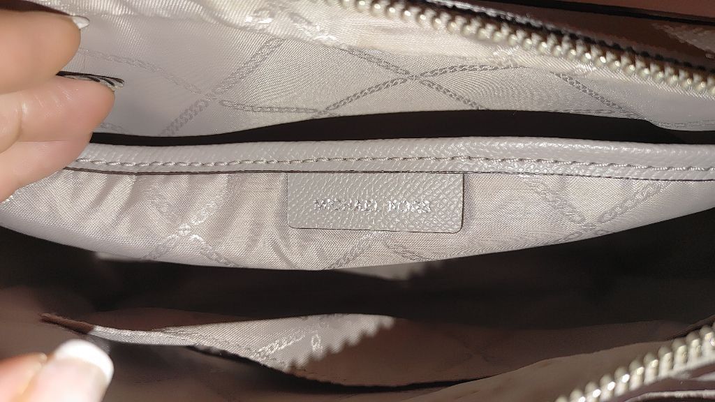 Michael Kors Michael Kors jet set large East West studded crossbody Size ONE SIZE - 9 Thumbnail