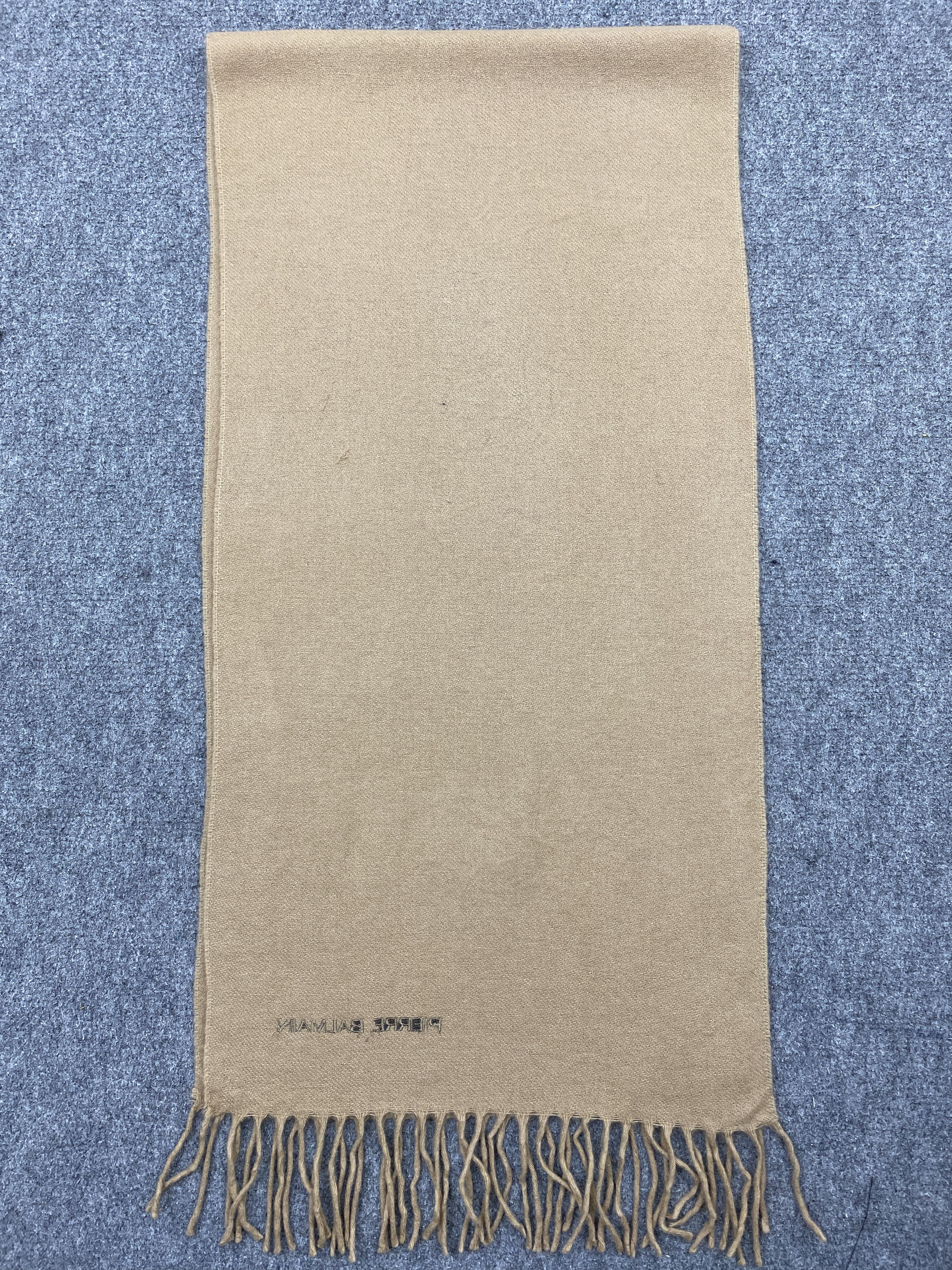 Pierre Balmain Balmain Scarf Muffler Cashmere Scarves Neckwear - SC0129 Size ONE SIZE - 9 Thumbnail