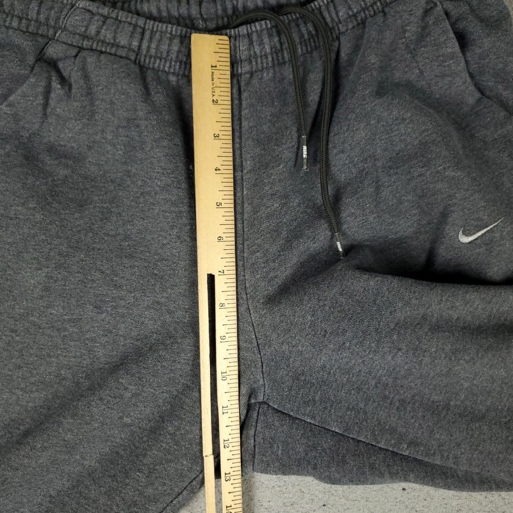 Nike Nike Pants Mens Medium Gray Fleece Lined Vintage Y2K Swoosh Joggers Sweatpants Size US 31 - 4 Thumbnail