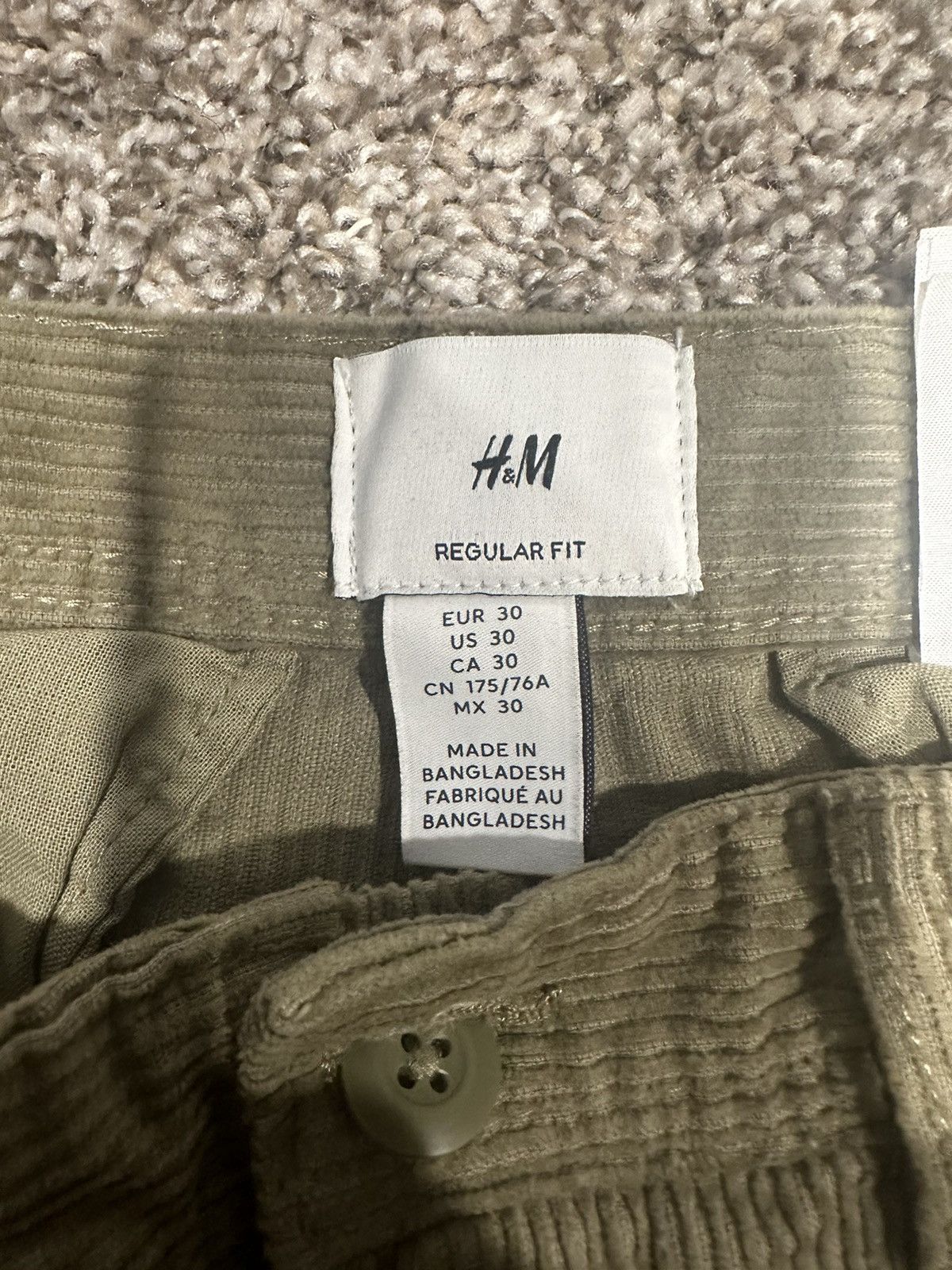 H&M Corduroy Pants Size US 30 / EU 46 - 2 Thumbnail