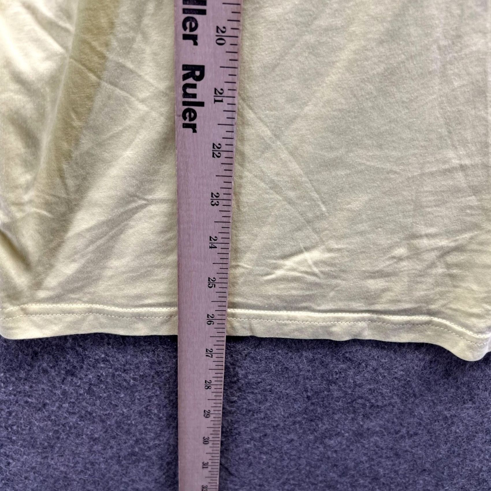 Puma Puma Shirt Men Medium Adult Yellow White Athletic Crewneck Logo Size US M / EU 48-50 / 2 - 6 Thumbnail
