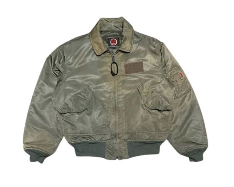 Vintage Trashed Vintage 90s Lucky Strike Bomber Jacket Sun Faded Size US L / EU 52-54 / 3 - 1 Thumbnail