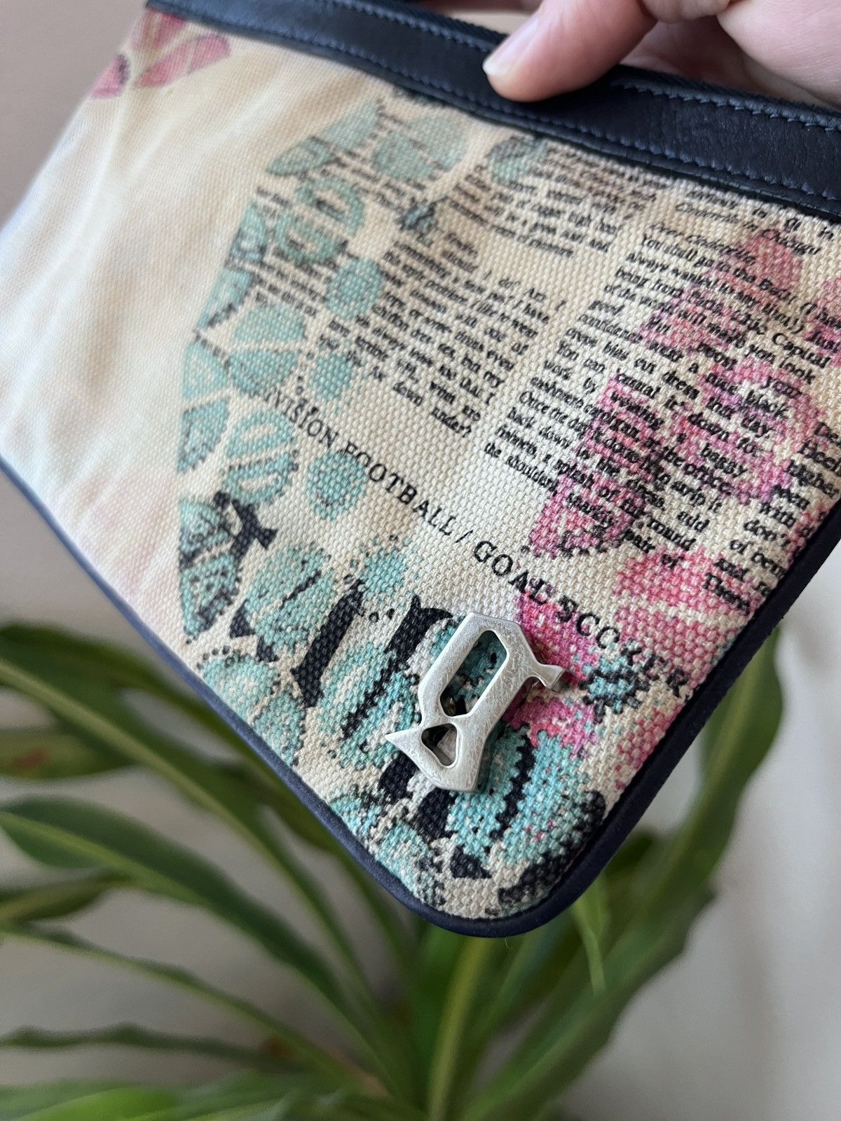 John Galliano Archival John Galliano Gazette Newsprint Wristlet Pouch Size ONE SIZE - 3 Thumbnail