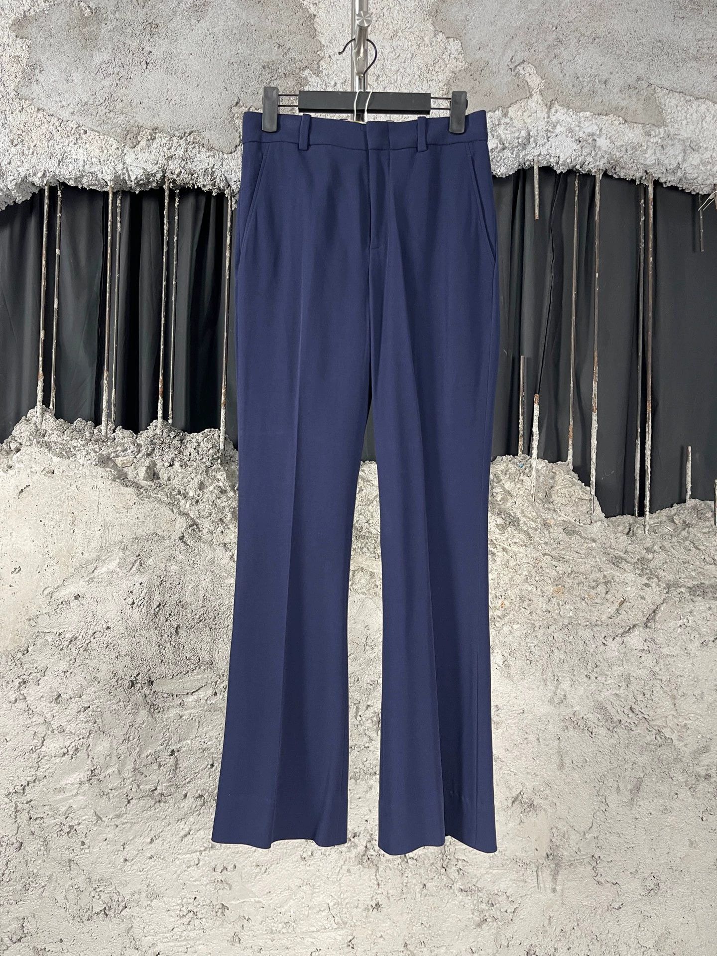 Gucci Gucci Tailored Trousers 36 99 New Size 25" / US 0 / IT 36 - 1 Thumbnail