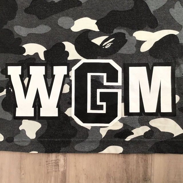 Bape 💫Glow in the dark💫 BAPE City camo shark polo shirt APE Size US M / EU 48-50 / 2 - 5 Thumbnail