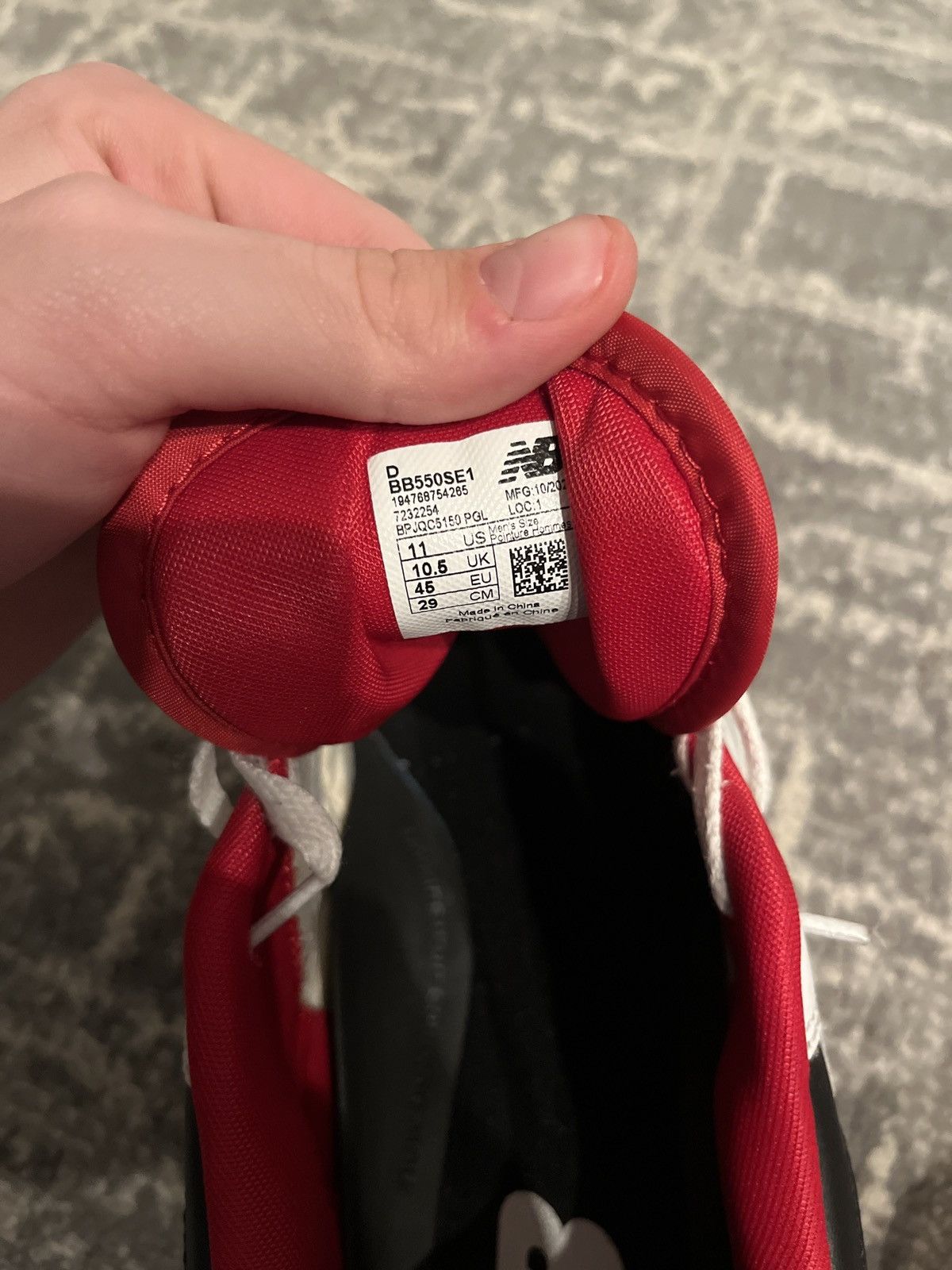 New Balance 550 White Team Red Size US 11 / EU 44 - 1 Thumbnail