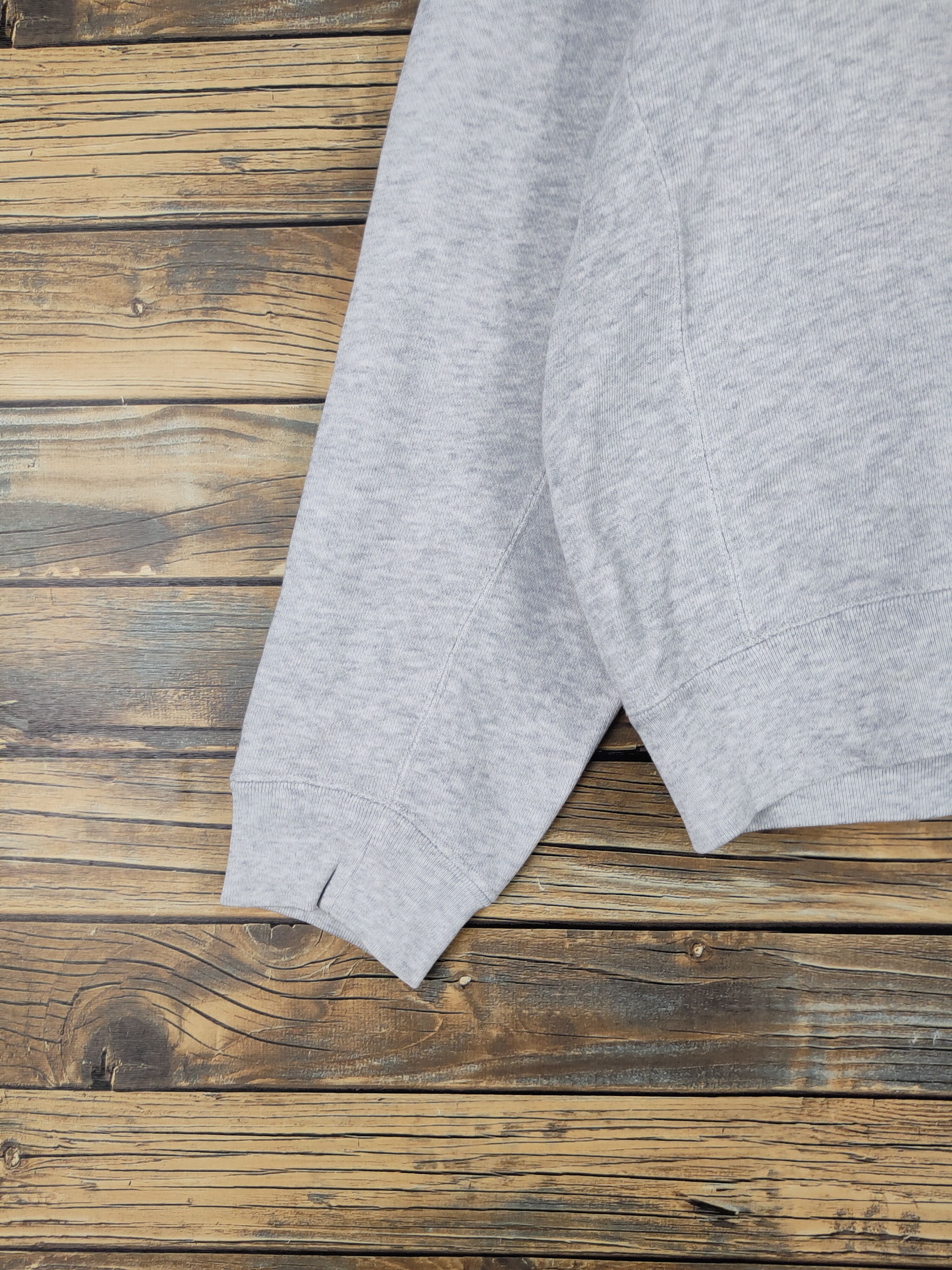 Undercover × Uniqlo Uniqlo X Undercover U Gray Sweatshirts #W1168 Size US M / EU 48-50 / 2 - 4 Thumbnail