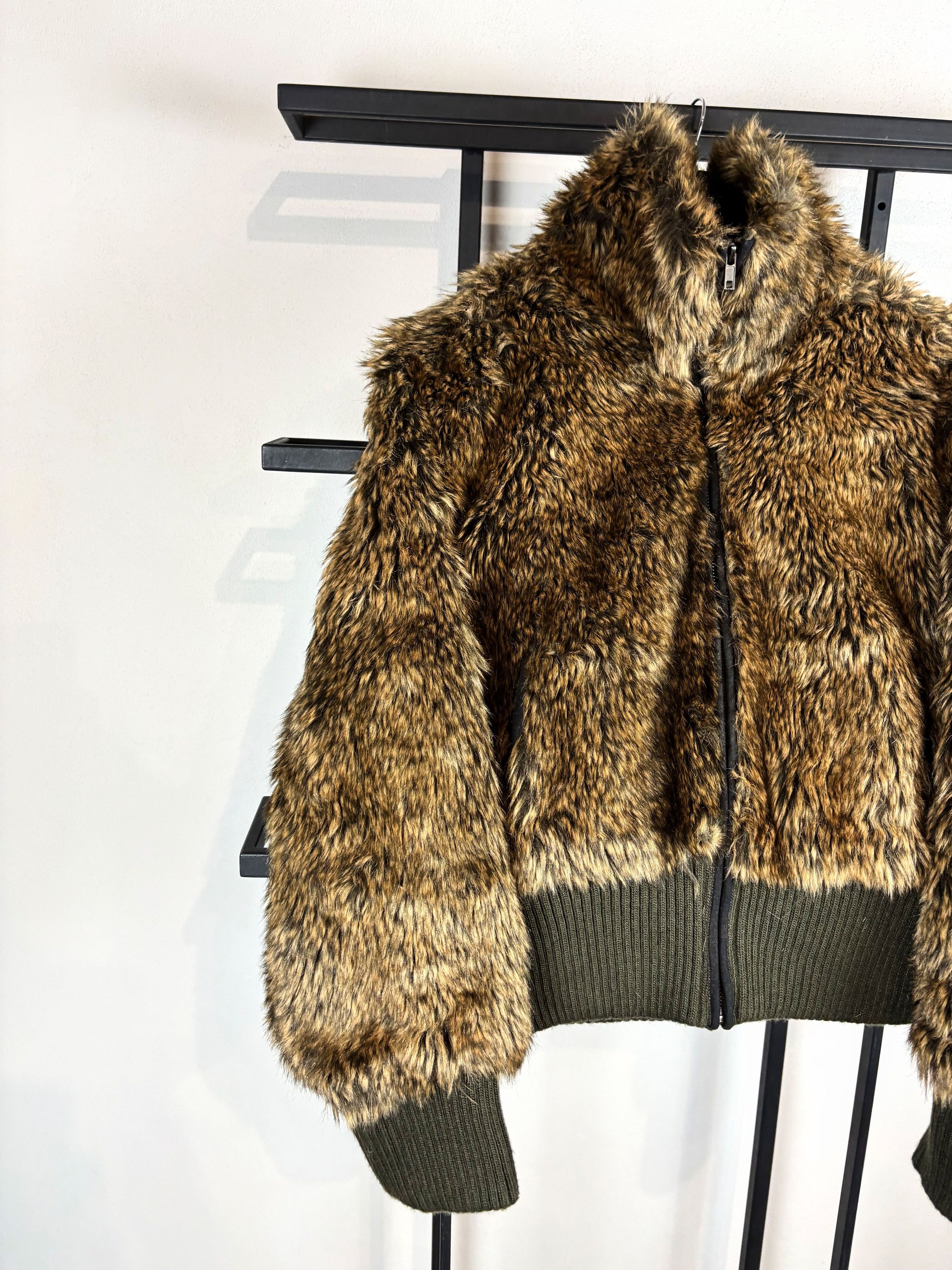 Vintage Y2K Faux Fur Jacket Cropped Brown Soft Grunge Streetwear Fit Size US S / EU 44-46 / 1 - 3 Thumbnail