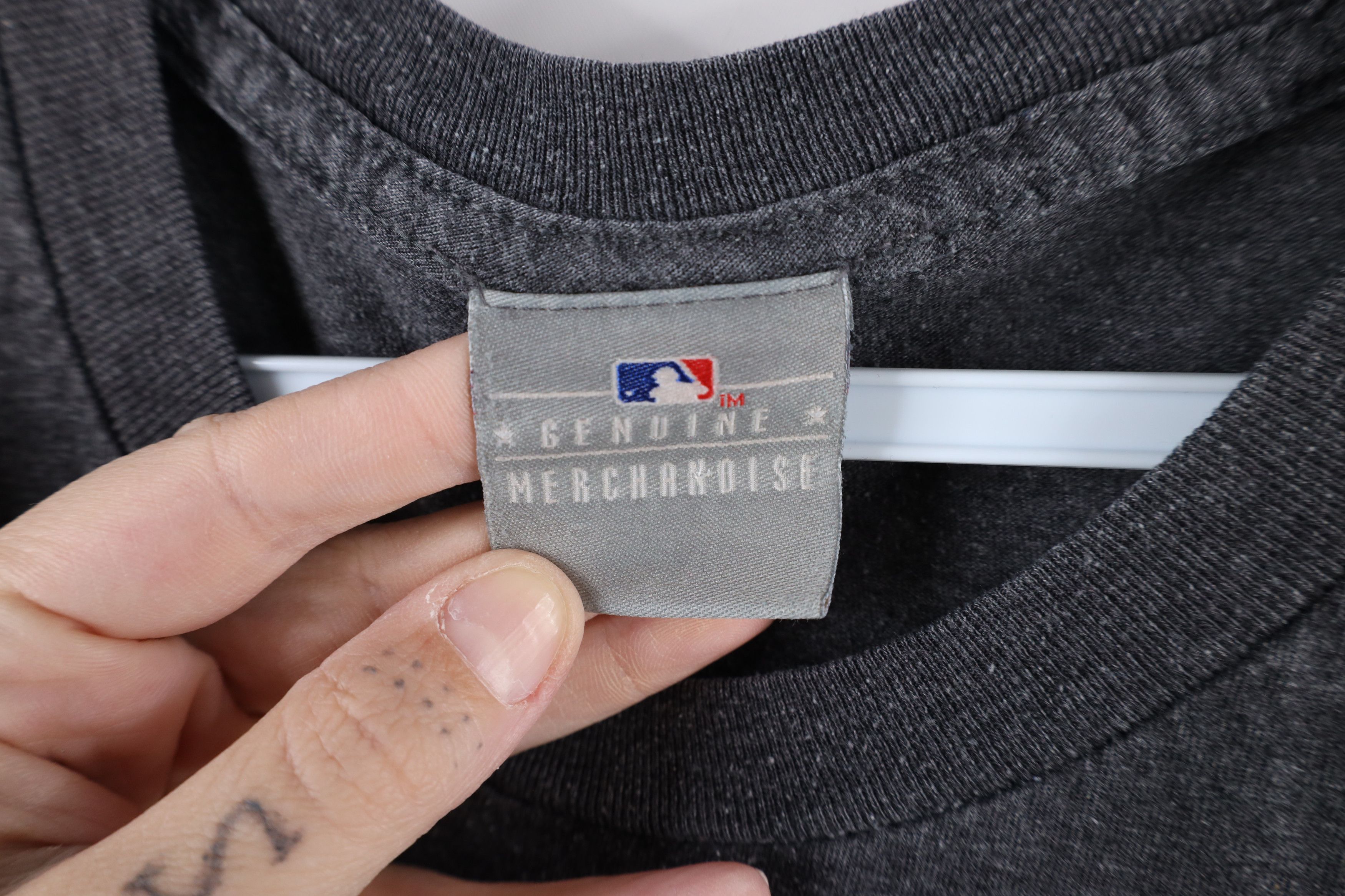 Vintage Vintage Logo Detroit Tigers Old English D Baseball T-Shirt Size XL / US 12-14 / IT 48-50 - 7 Thumbnail