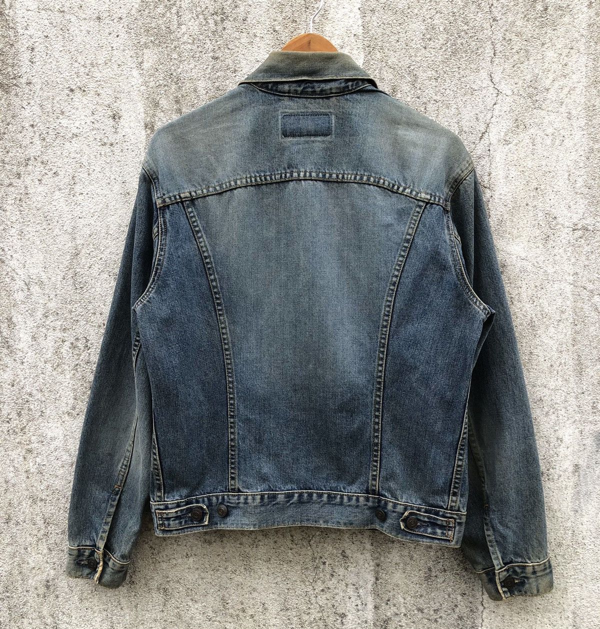 Levi's Vintage Clothing Vintage Levis Trucker Denim Jacket Size US L / EU 52-54 / 3 - 10 Thumbnail