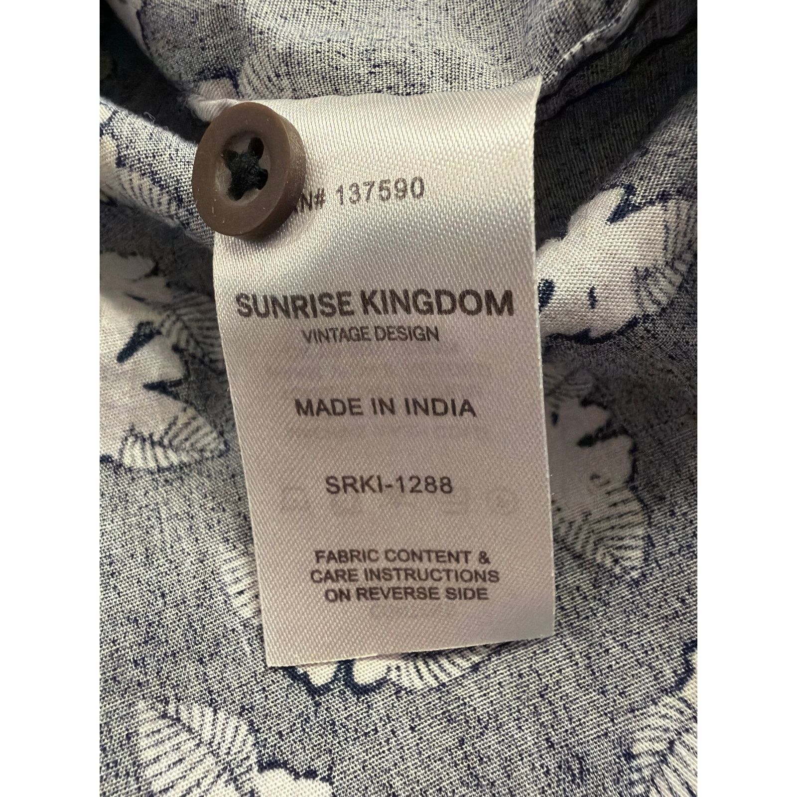 Other Sunrise Kingdom Vintage Design button up XL 100% Cotton Size US XL / EU 56 / 4 - 7 Thumbnail