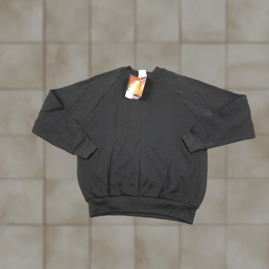 Fruit Of The Loom VINTAGE Fruit of the Loom Sweatshirt Womens XL Black Pullover Regular Logo 90s Gift? Size XL / US 12-14 / IT 48-50 - 1 Thumbnail