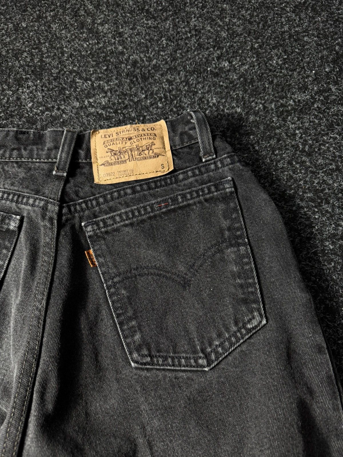 Levi's × Levi's Vintage Clothing × Vintage Vintage 90s Levis 09922 USA Orange Tab Tapered Leg jeans Size 27" / US 4 / IT 40 - 13 Thumbnail