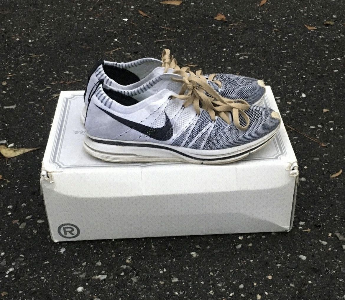 Nike Nike Flyknit Trainers Yeknits Size US 11.5 / EU 44-45 - 1 Thumbnail