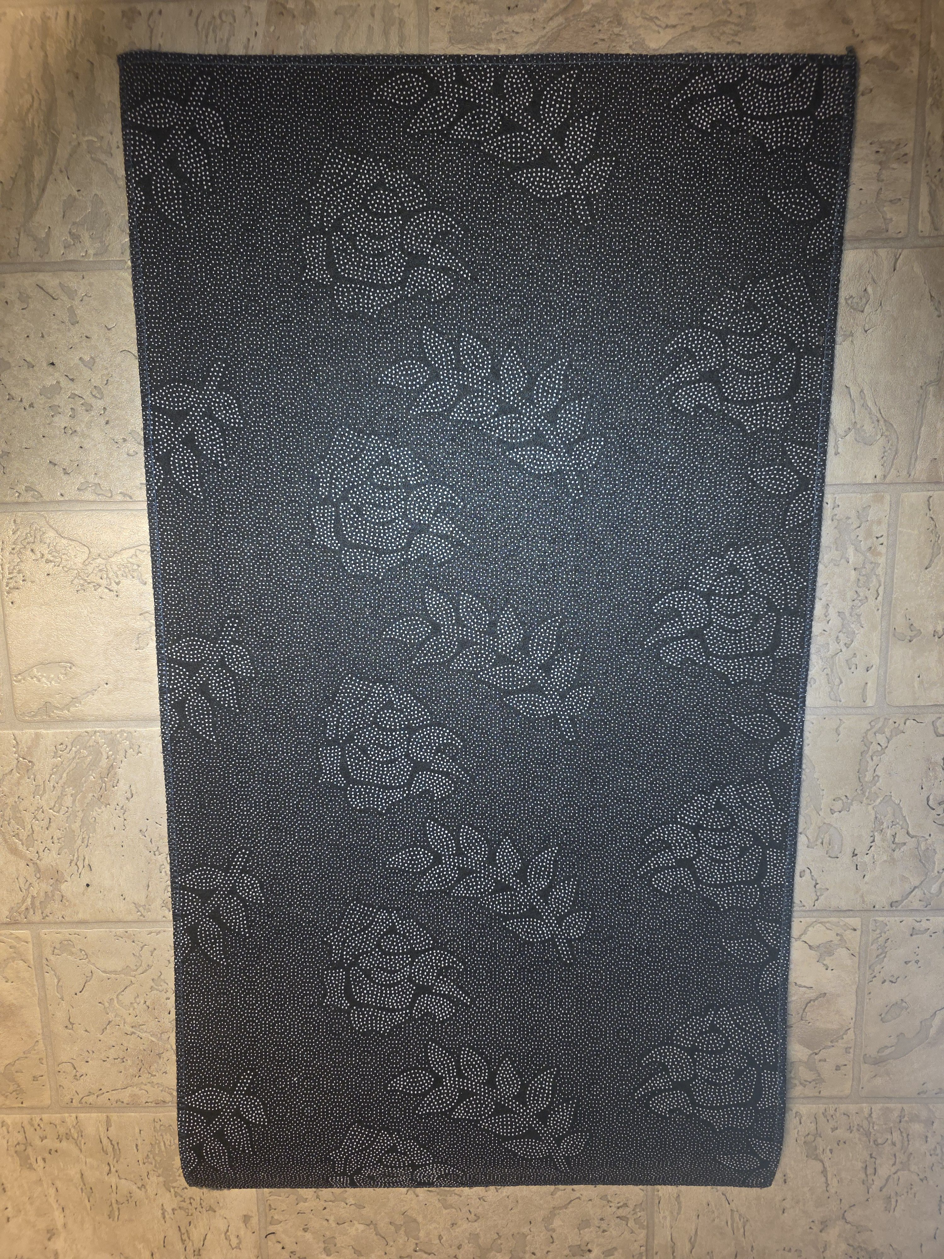 Kaws Kaws carpet Size ONE SIZE - 2 Thumbnail