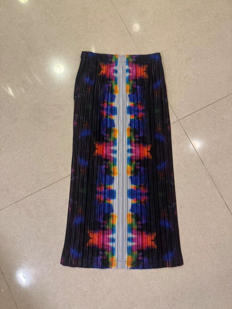 Issey Miyake Issey Miyake size:2 black skirt Size 42" / US 20 - 9 Thumbnail