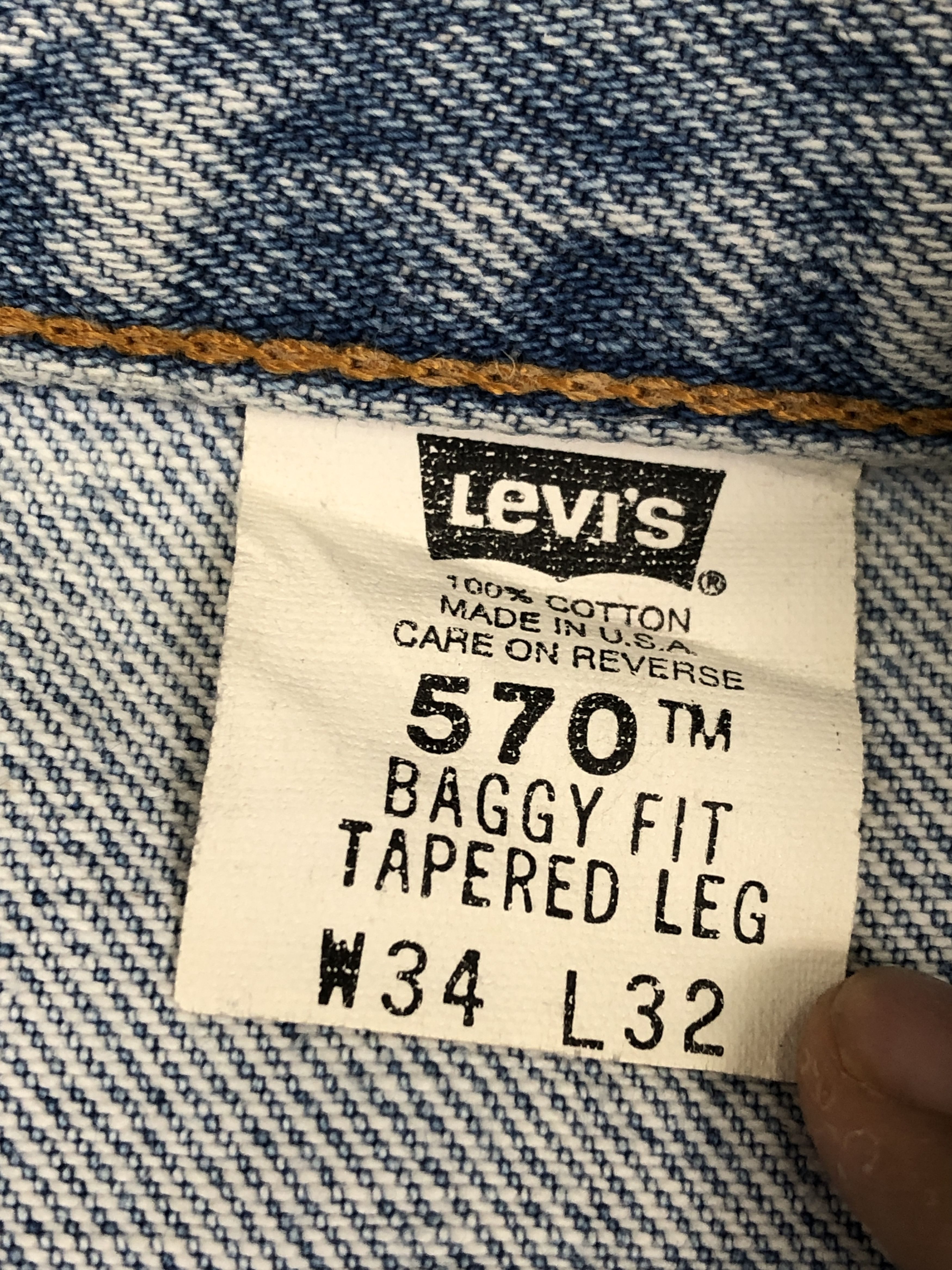 Levi's Vintage 90s Levis 570 Tapered Leg Baggy Fit Jeans DP2364 Size US 33 - 7 Thumbnail