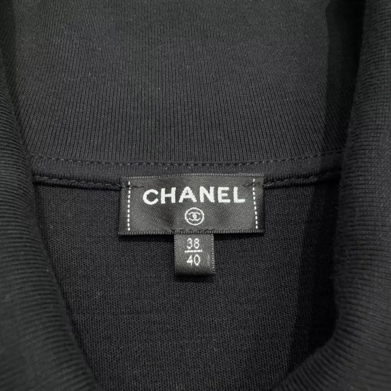 Chanel Chanel Rhinestone logo long sleeves 2506-Nextarrow Size S / US 4 / IT 40 - 3 Thumbnail