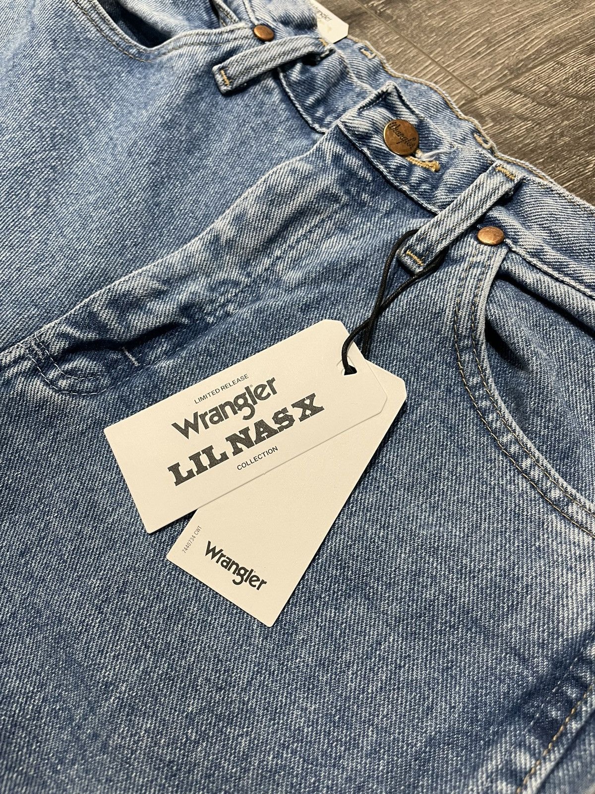 Urban Outfitters 2019 Wrangler x Lil Nas x UO Original Denim Pants Size US 30 / EU 46 - 4 Thumbnail
