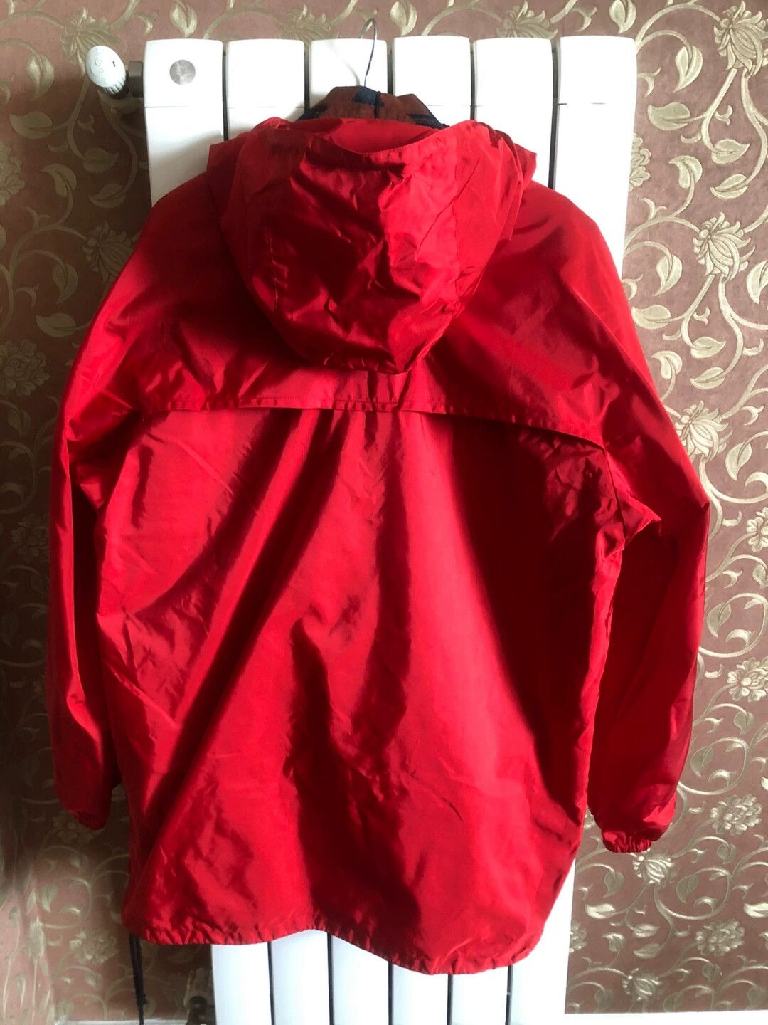 Gucci Gucci New Red Shell Jacket 46 Size US S / EU 44-46 / 1 - 6 Thumbnail
