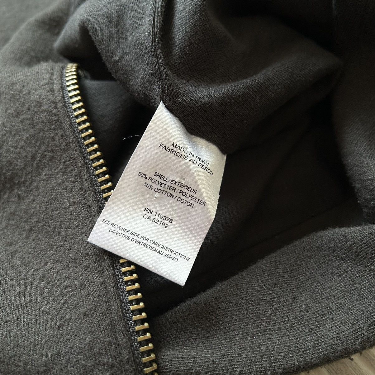 Helmut Lang Vintage Helmut Lang Asymmetrical Zip Up Size US M / EU 48-50 / 2 - 18 Thumbnail
