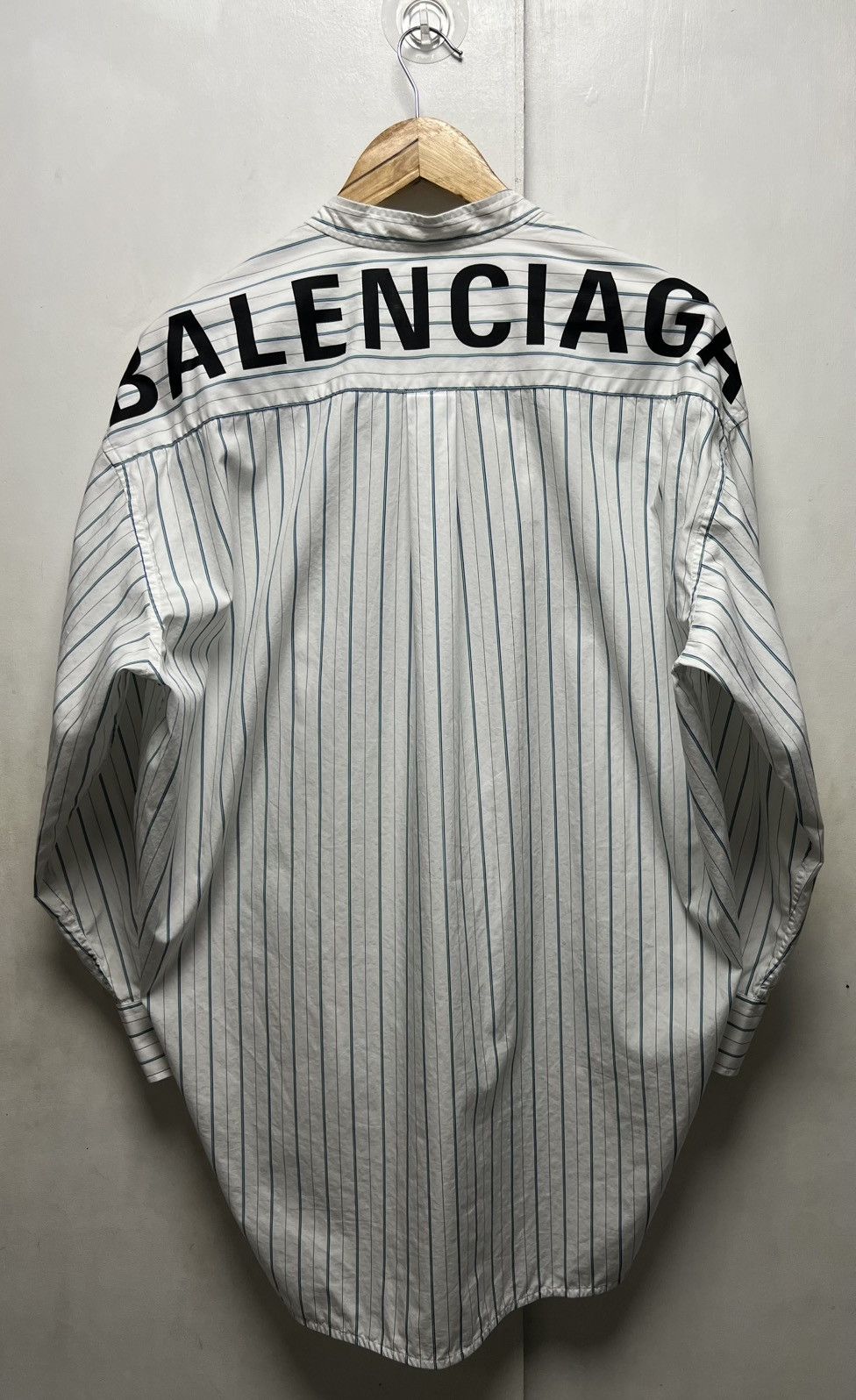 Balenciaga Balenciaga - Back Logo Bow Tie Stripe Longsleeve Shirt Size XXS / US 00 / IT 34 - 21 Thumbnail