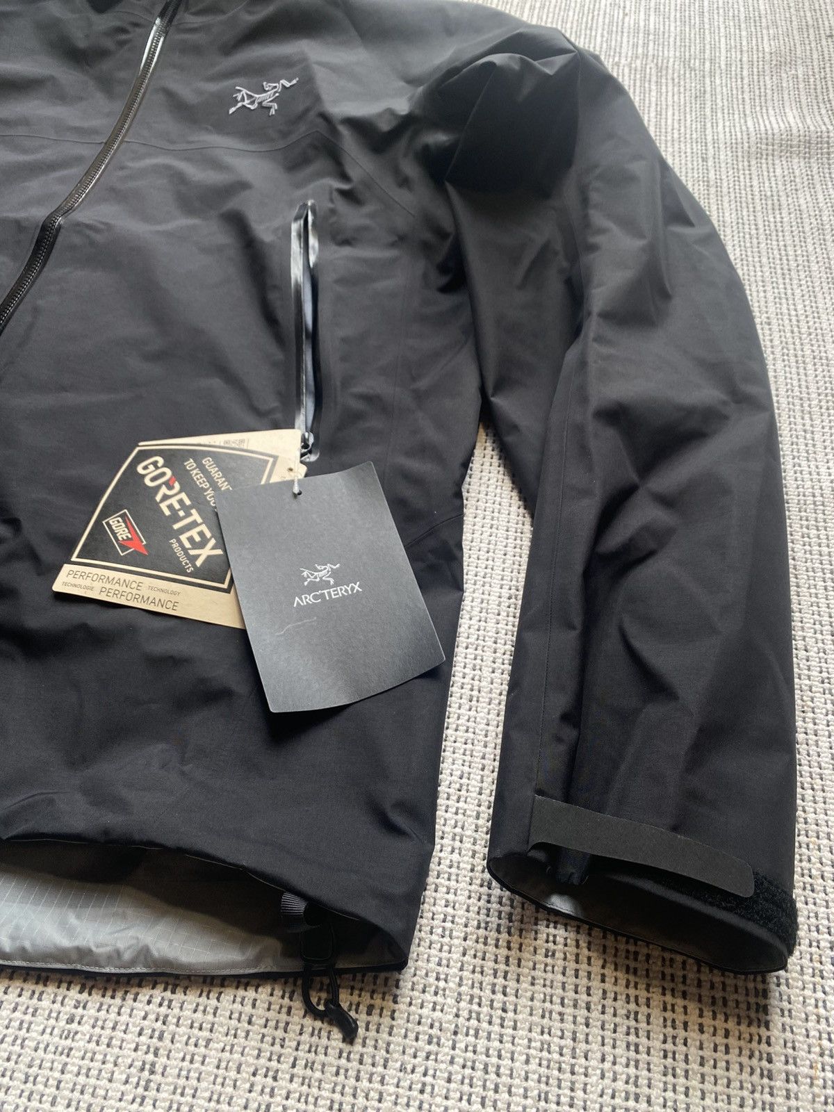 Arc'teryx Arc’teryx Beta Jacket Men's Black Size US S / EU 44-46 / 1 - 2 Thumbnail