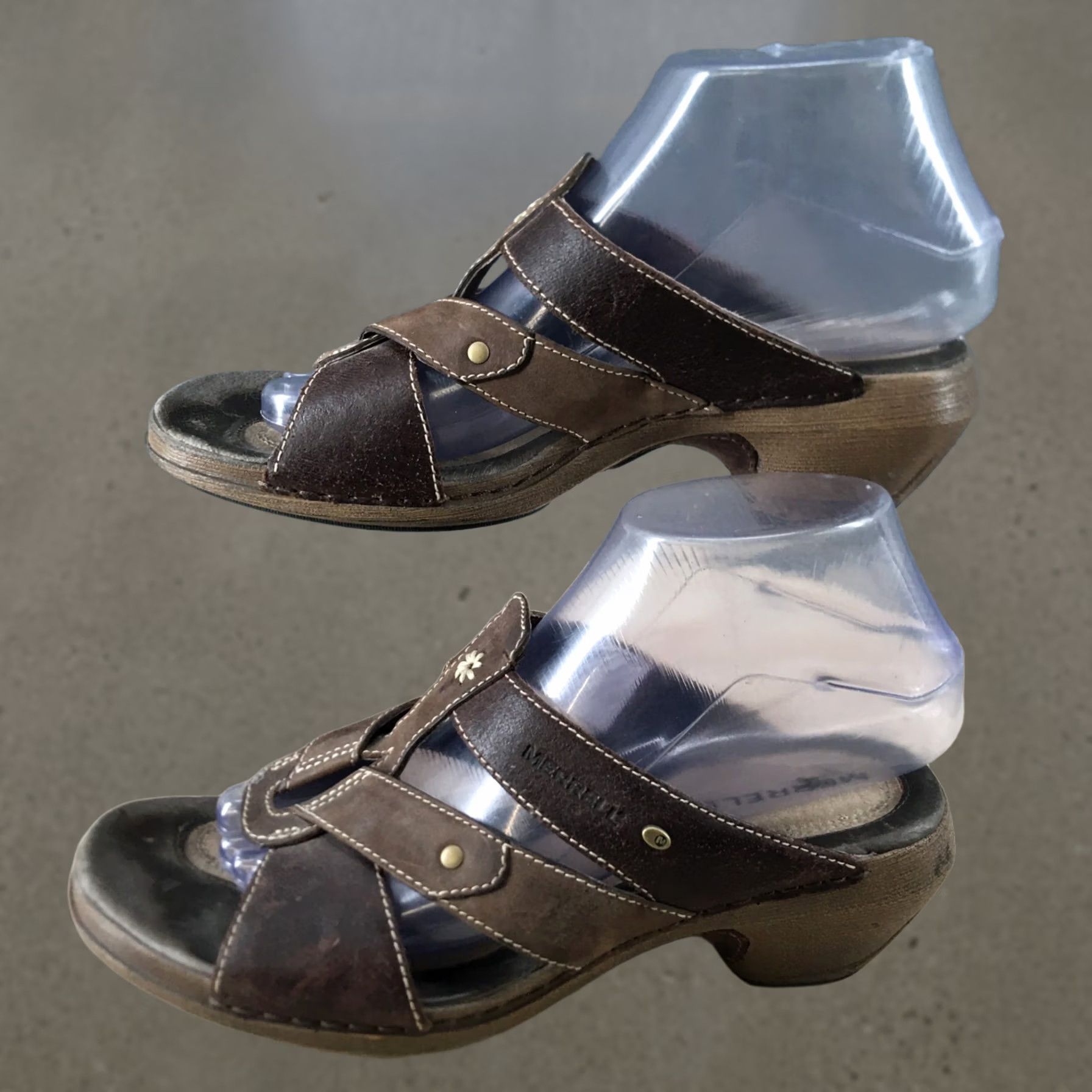 Merrell Merrell Sandals Womens 7 Luxe Slide Coffee Leather Open Toe Cone Heels Size US 7 / IT 37 - 1 Thumbnail