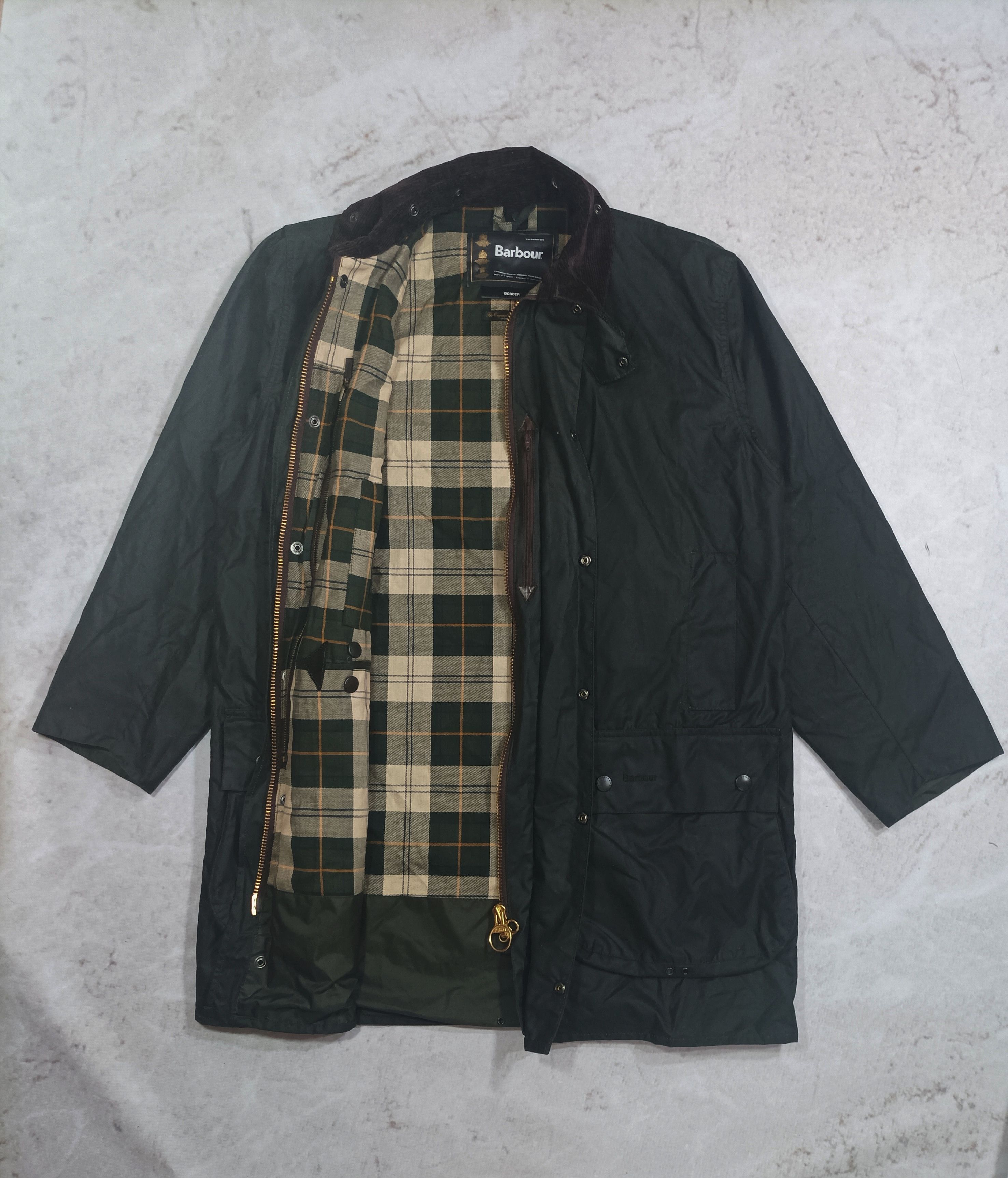 image of Barbour Border Waxed Jacket England Casual Style XL in Dark Green, Men's