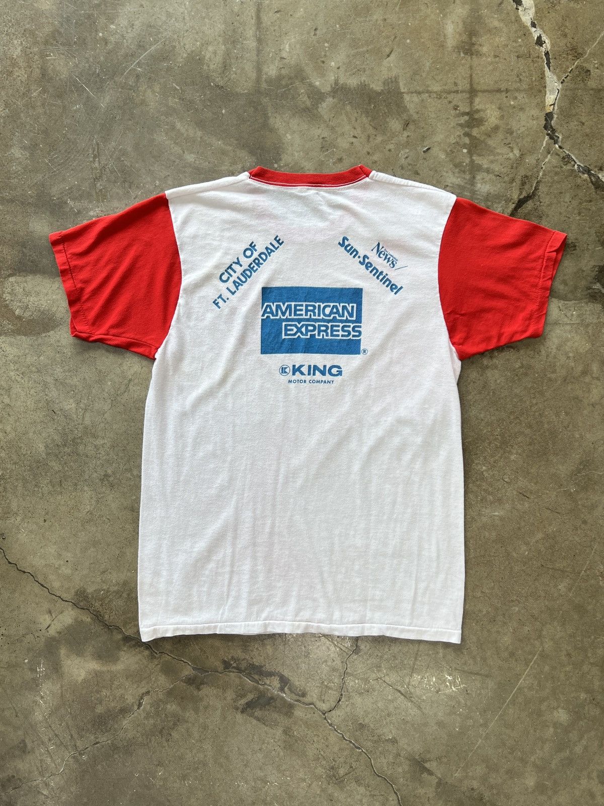 Vintage Vintage 1982 Heart Run American Express Single Stitch Medium Size US M / EU 48-50 / 2 - 5 Thumbnail