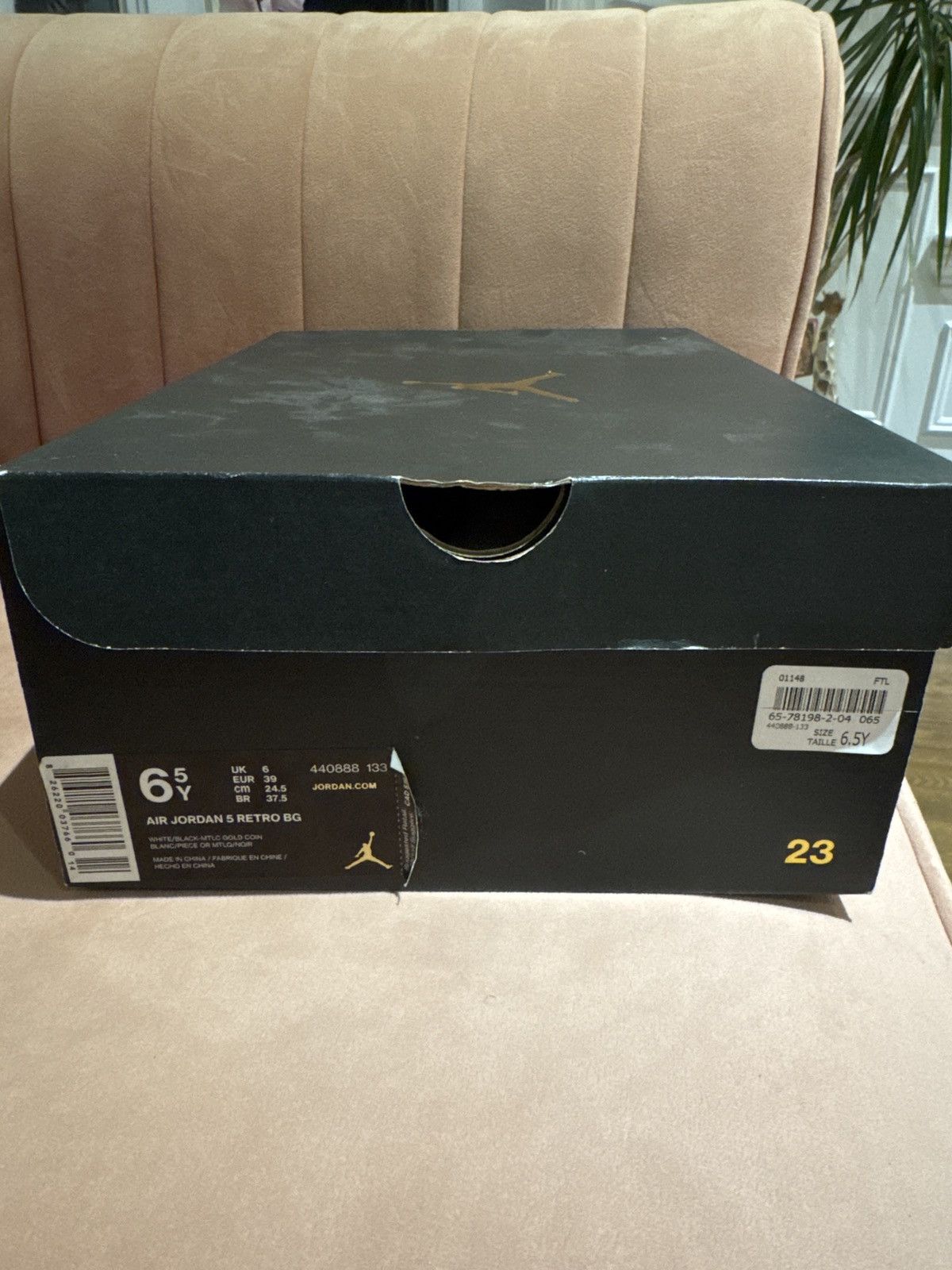 Jordan Brand Air Jordan 5 Retro BG- Gold Coin Size US 6.5 / EU 39-40 - 9 Thumbnail
