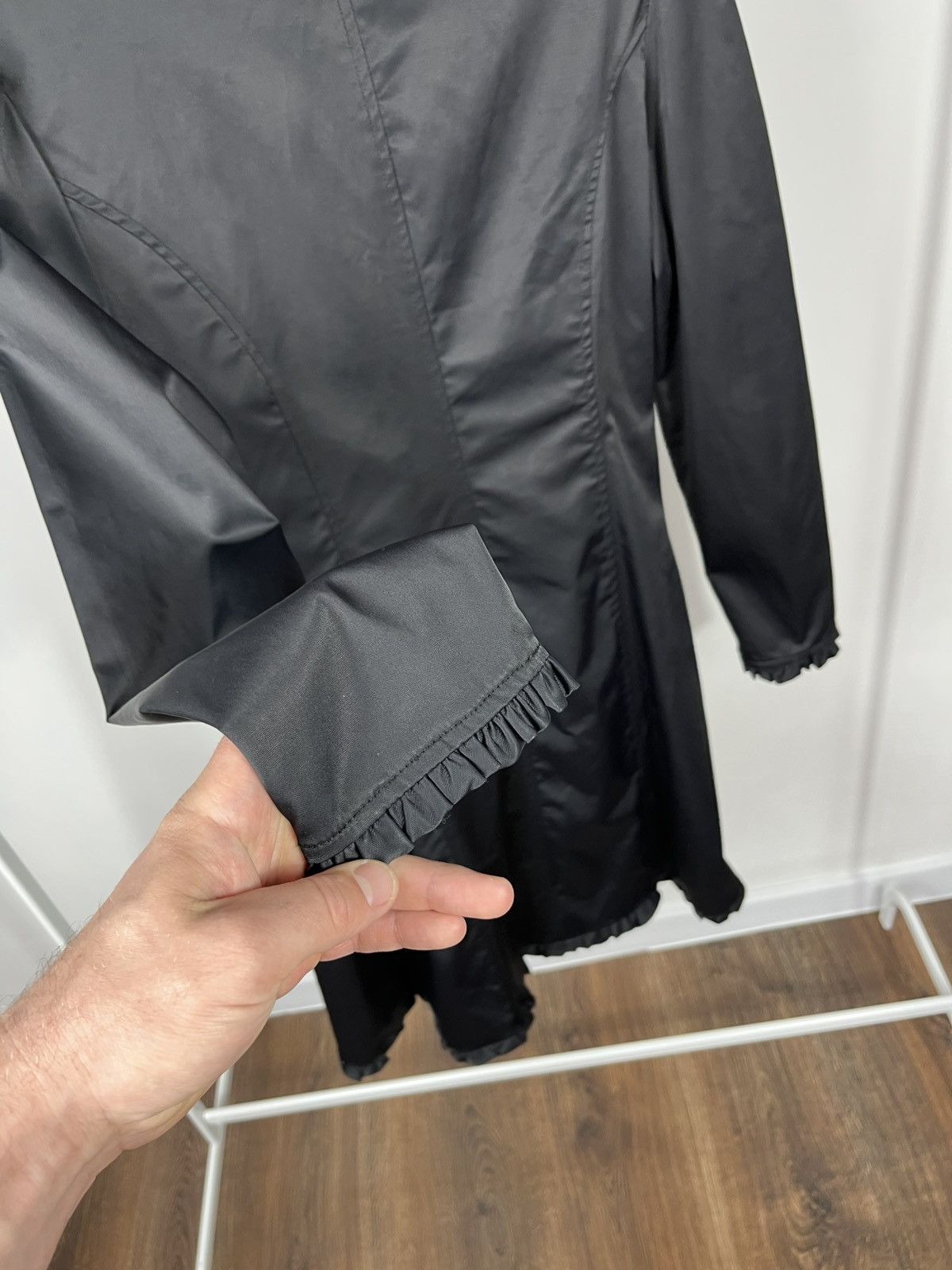 Dolce & Gabbana Dolce Gabbana D&G Black Ruffle Button Long Coat Jacket Women Size S / US 4 / IT 40 - 14 Thumbnail