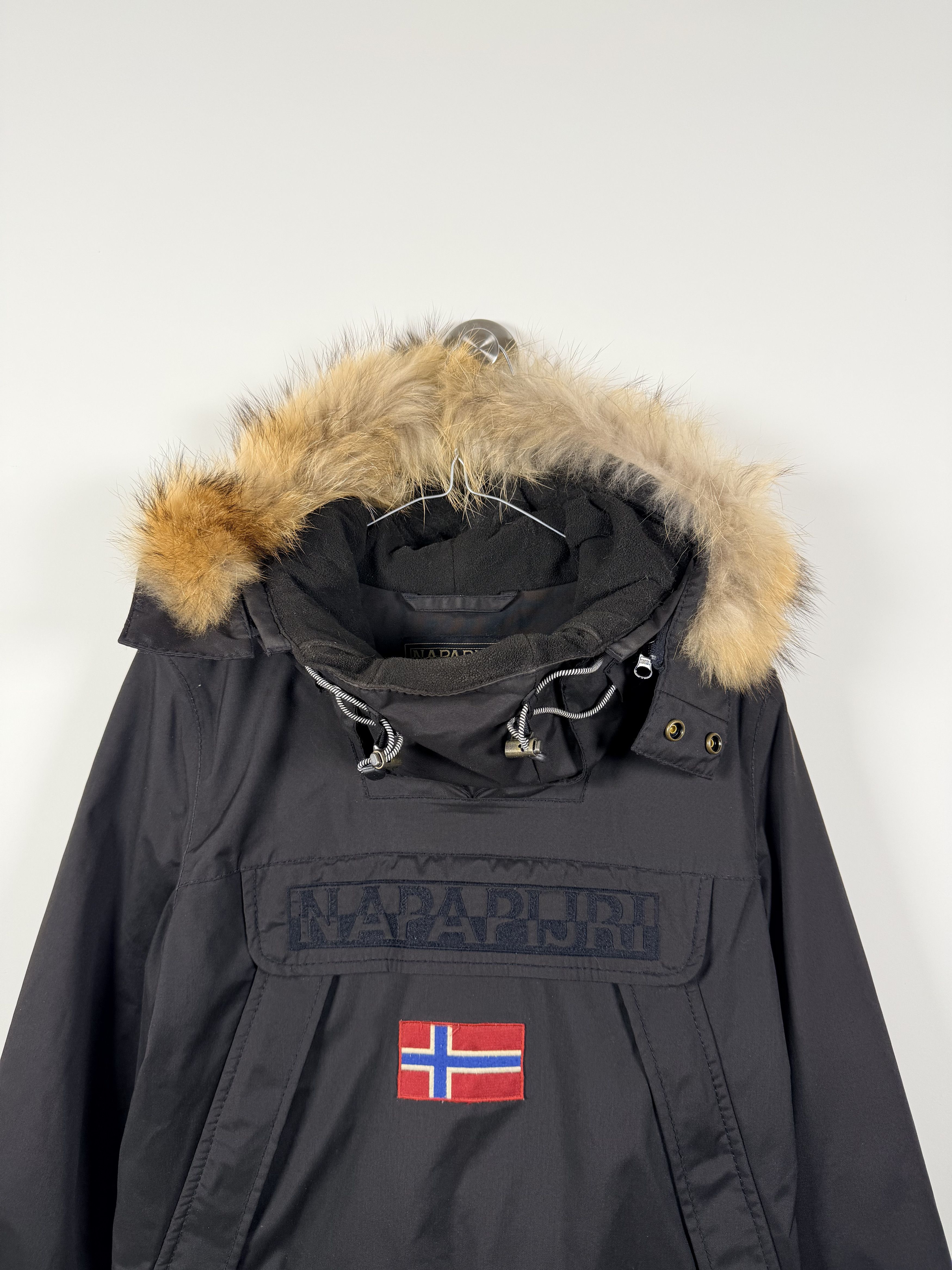 Napapijri Women's Napapijri Skidoo Anorak Jacket Black (M) Size M / US 6-8 / IT 42-44 - 2 Thumbnail