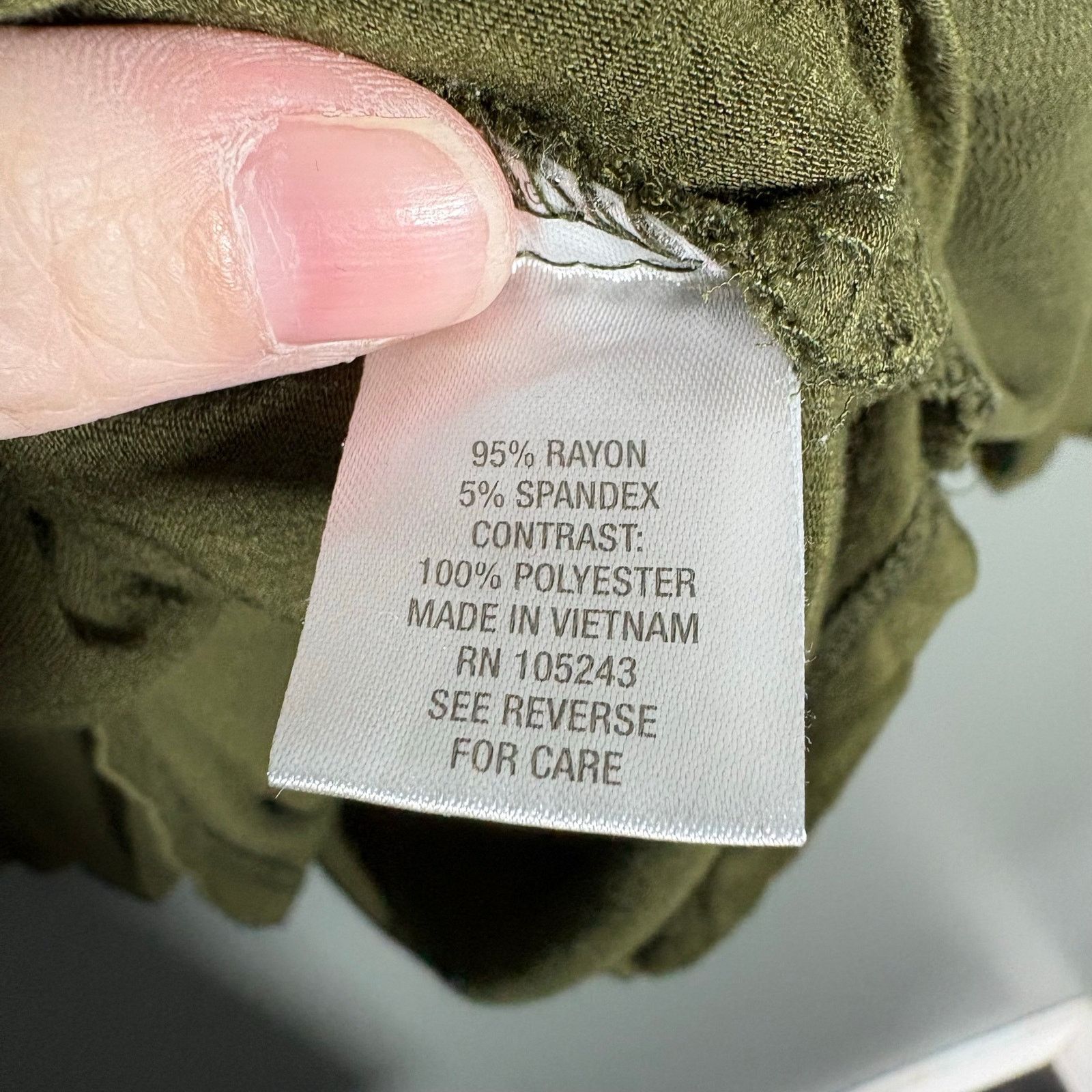 Other Dressbarn Olive Green Chiffon Panel Minimalist Blouse - 3X Size 3XL / US 20-22 - 5 Thumbnail