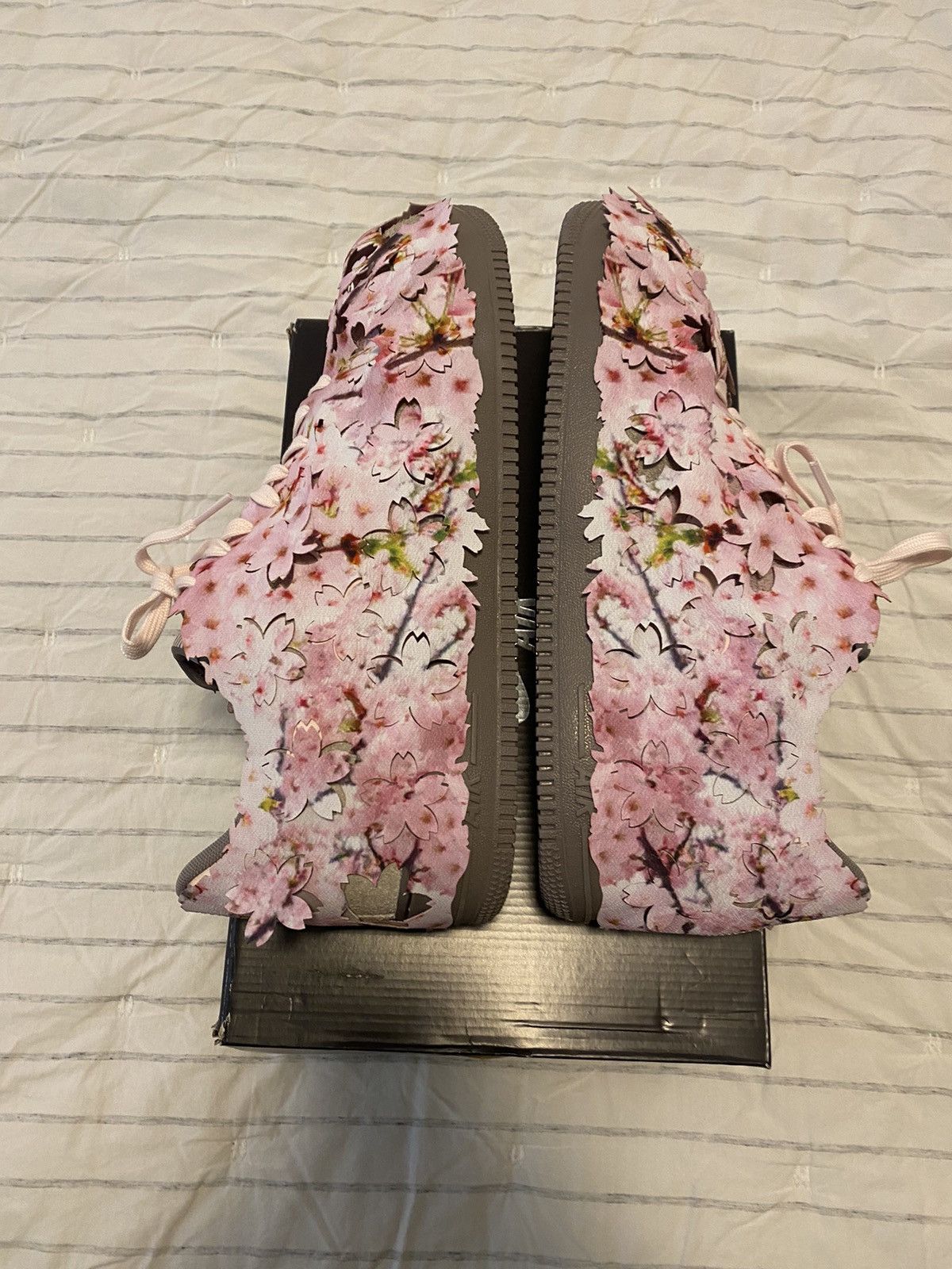 Nike Nike Air Force 1 ‘07 Premium Cherry Blossoms Sz13 Size US 13 / EU 46 - 12 Thumbnail