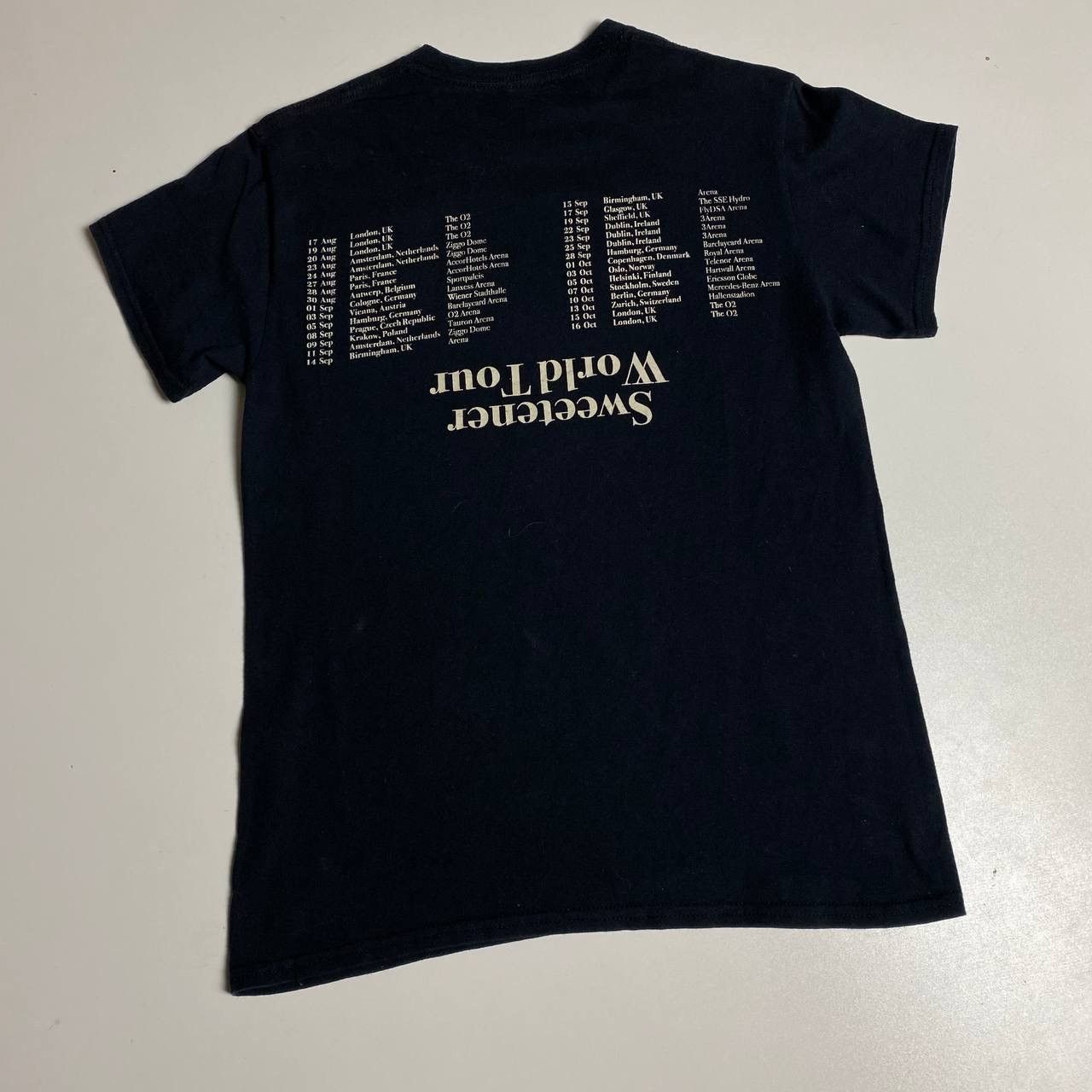 Other Ariana Grande Sweetener T-shirt Size:S Size US S / EU 44-46 / 1 - 2 Thumbnail