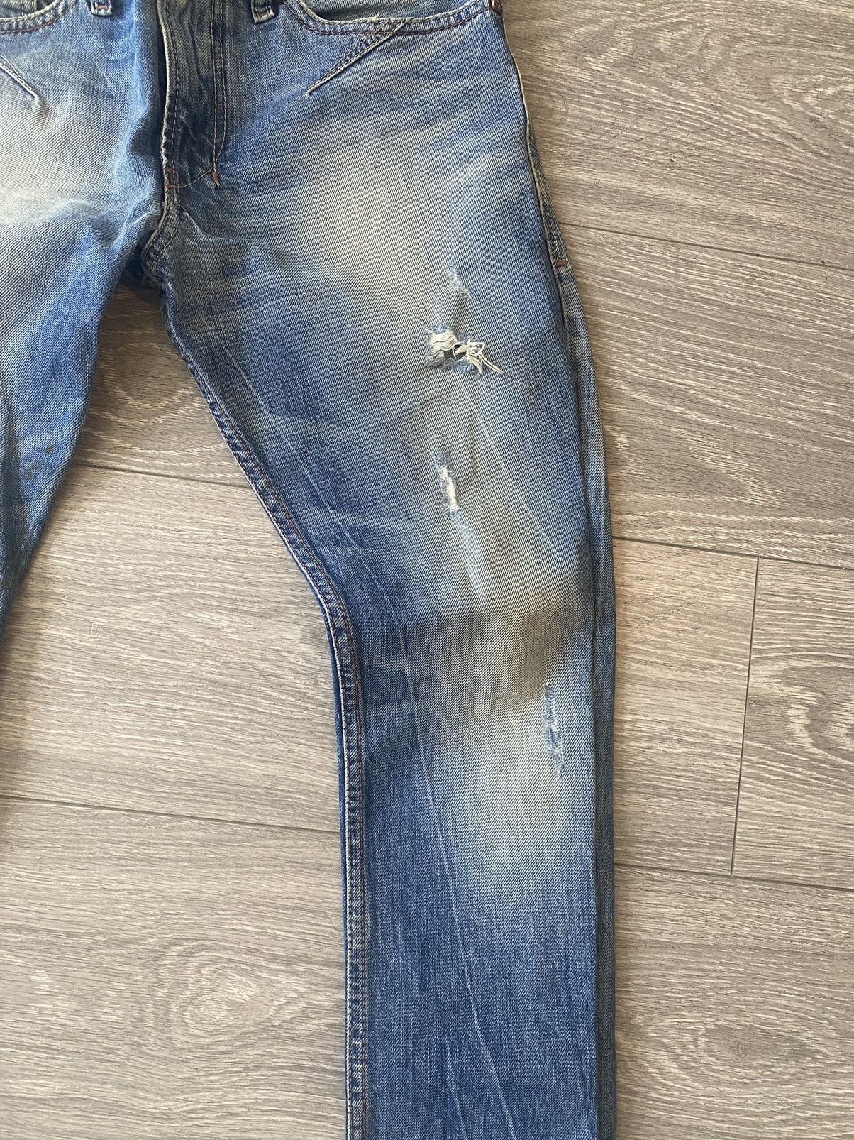 Diesel × Vintage Rare vintage Diesel Distressed Jeans Size US 29 - 2 Thumbnail