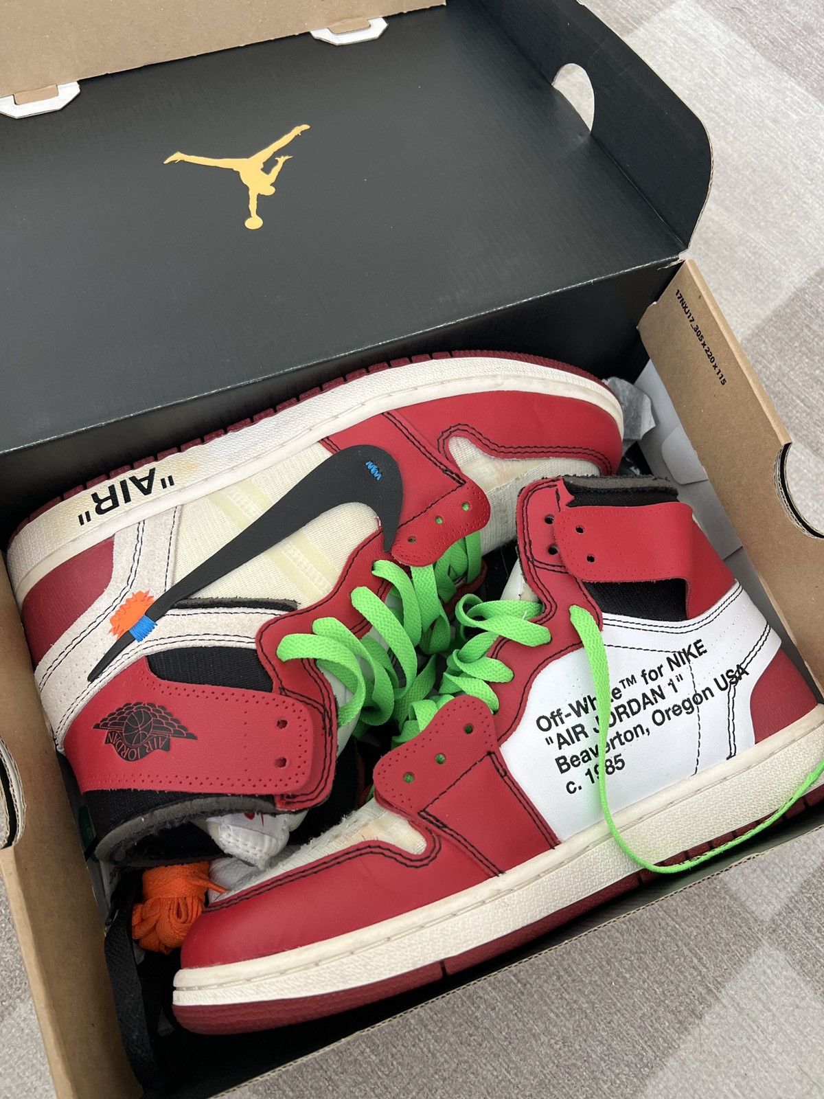 Jordan Brand × Off-White Jordan 1 x off white chicago Size US 8.5 / EU 41-42 - 1 Thumbnail
